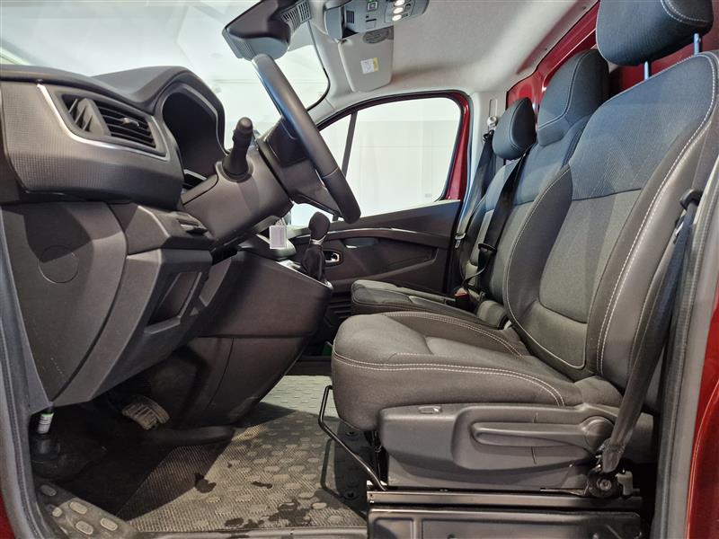 Nissan Primastar 2025, photo 6/19