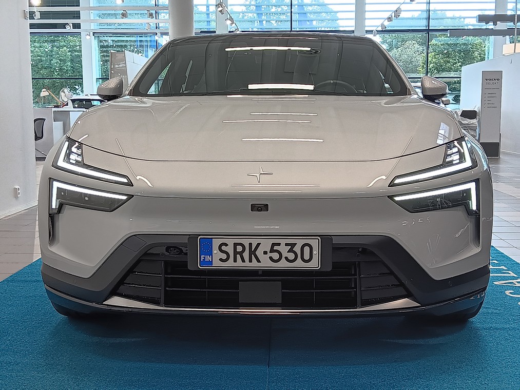 Polestar 4 LONG RANGE DUAL MOTOR PLUS PERFORMANCE