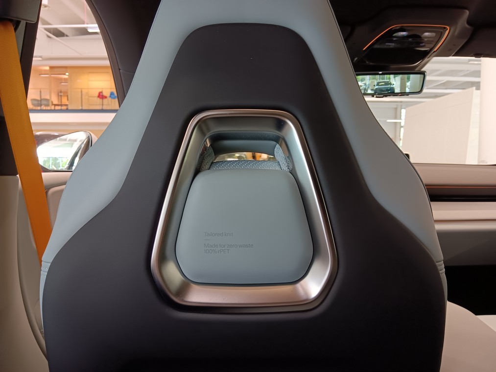 Polestar 4 LONG RANGE DUAL MOTOR PLUS PERFORMANCE