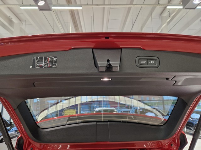 Volvo V60 T6 AWD LONG RANGE ULTRA BRIGHT