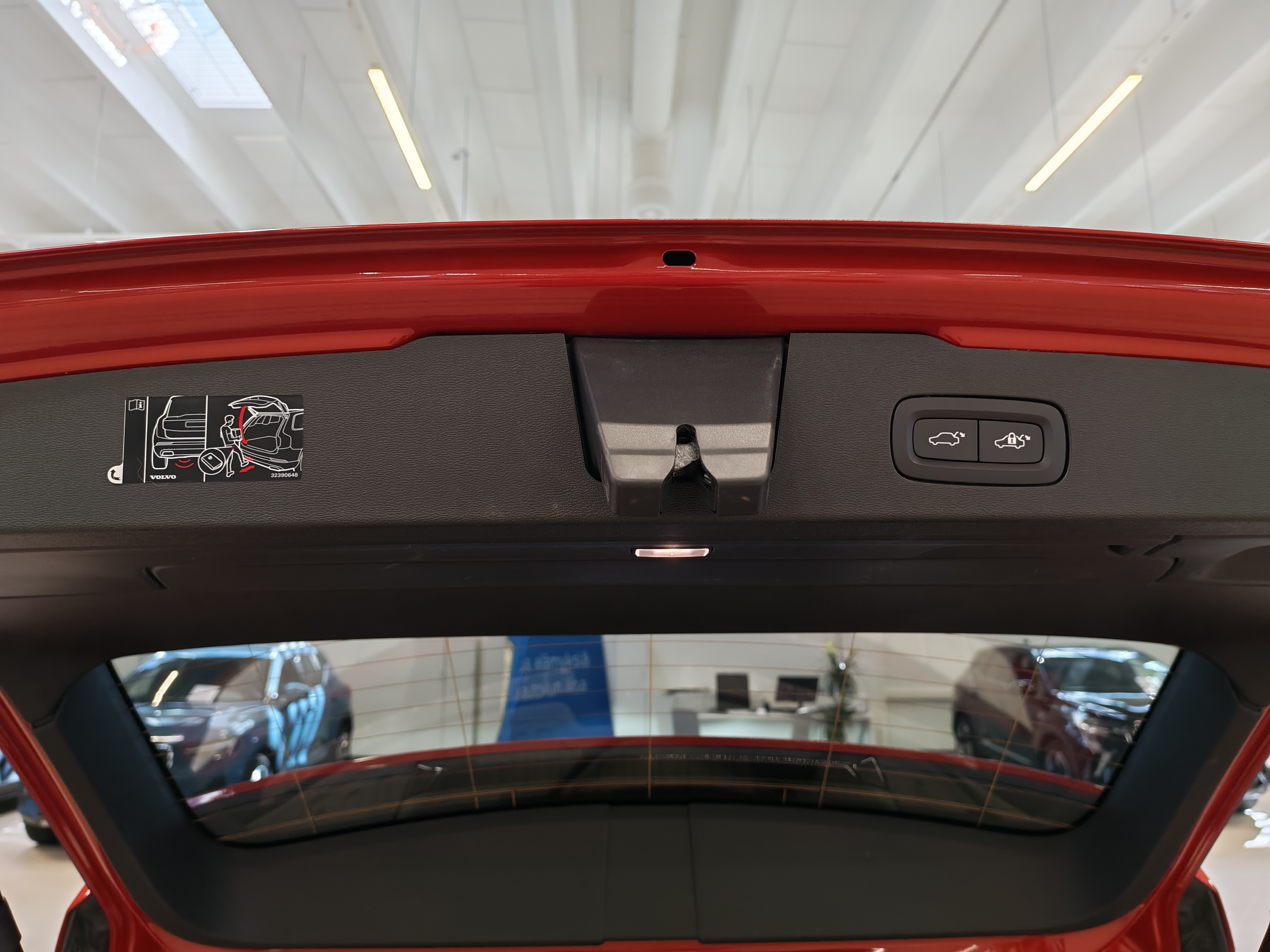 Volvo V60 T6 AWD LONG RANGE ULTRA BRIGHT TAKUU 24KK/40TKM