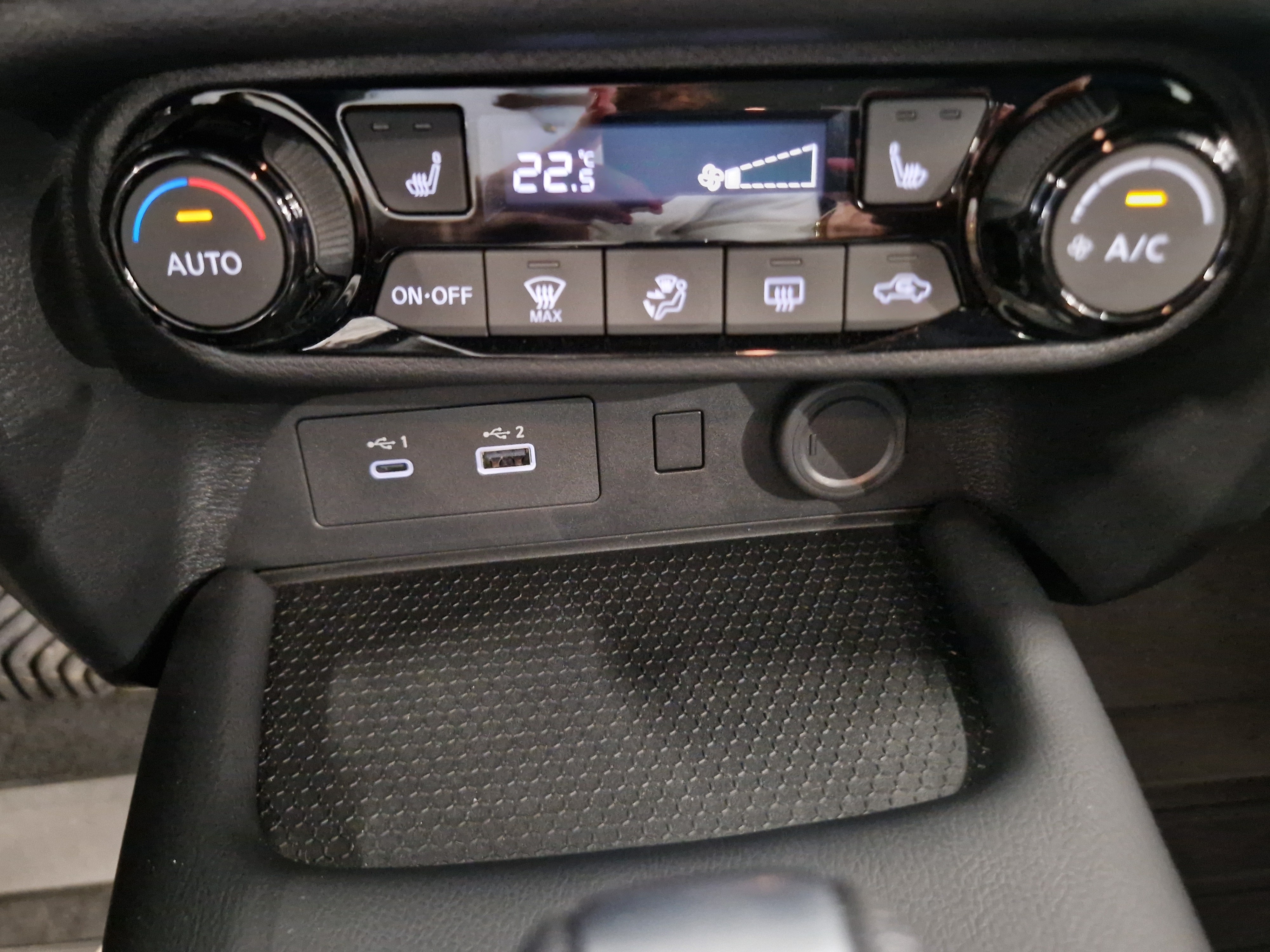 Nissan JUKE DIG-T 114HP 7DCT ACENTA