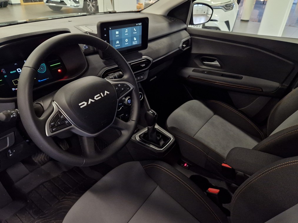 Dacia JOGGER HYBRID 140 EXTREME 7P.
