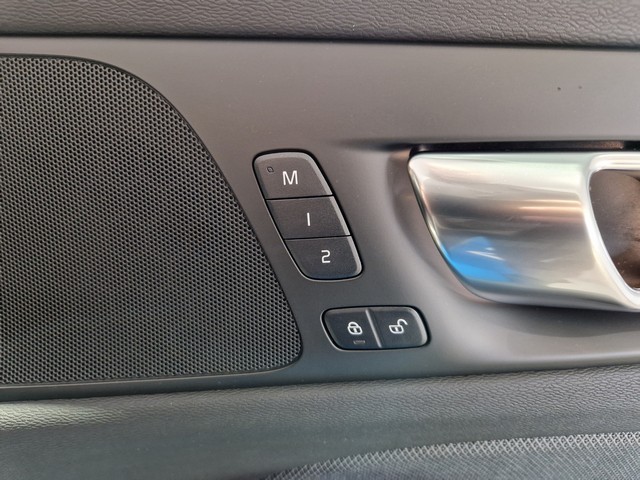 Volvo V60 T6 AWD LONG RANGE PLUS DARK AUT.