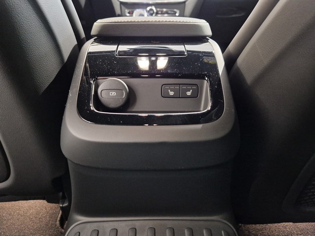 Volvo V60 T6 AWD LONG RANGE PLUS DARK AUT.