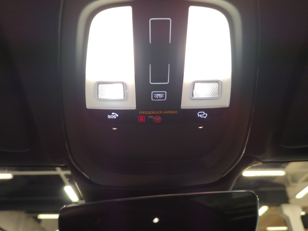 Volvo XC60 T8 AWD LONG RANGE ULTRA DARK