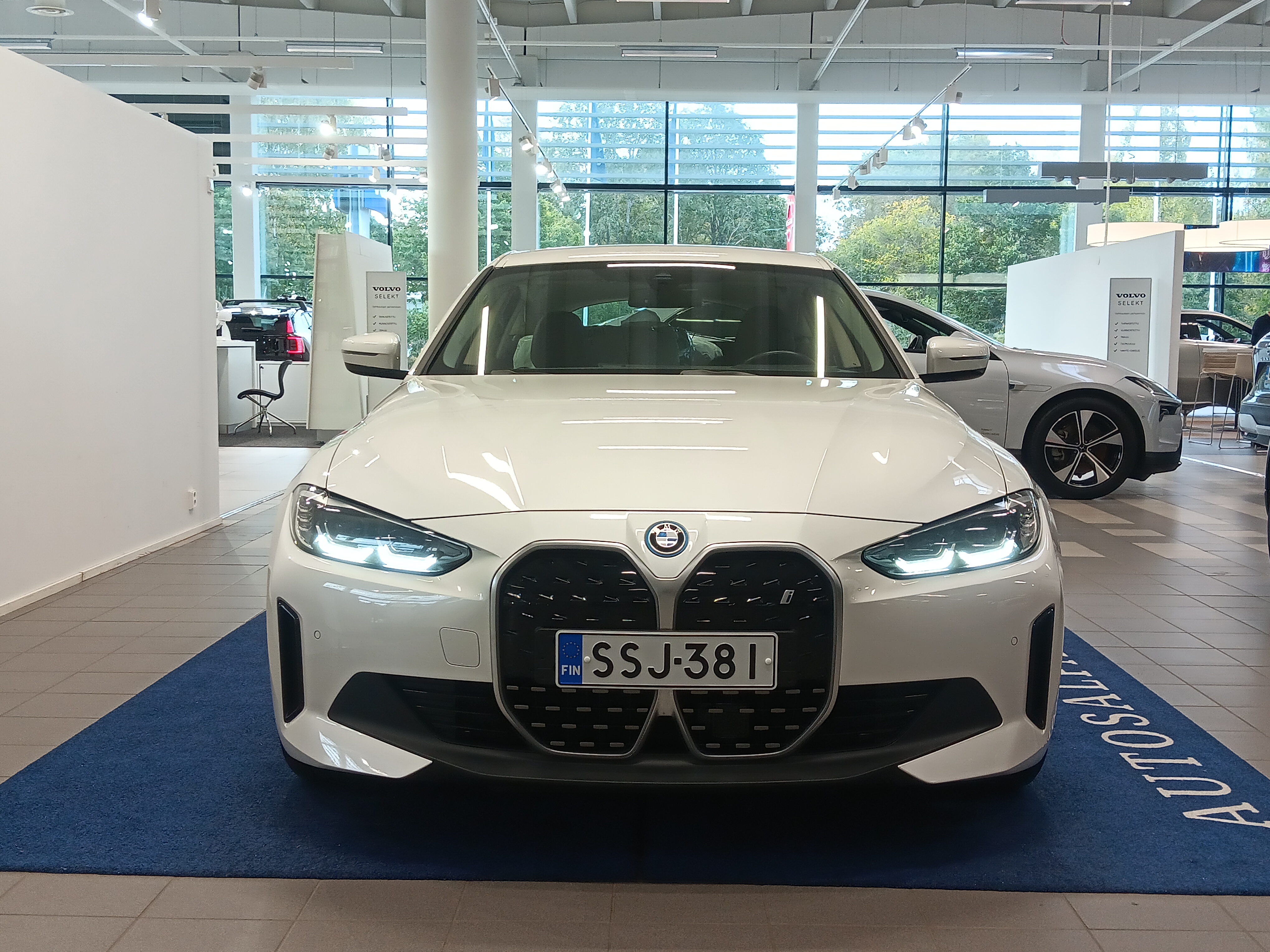 BMW i4 eDrive35 2024, kuva 3/24