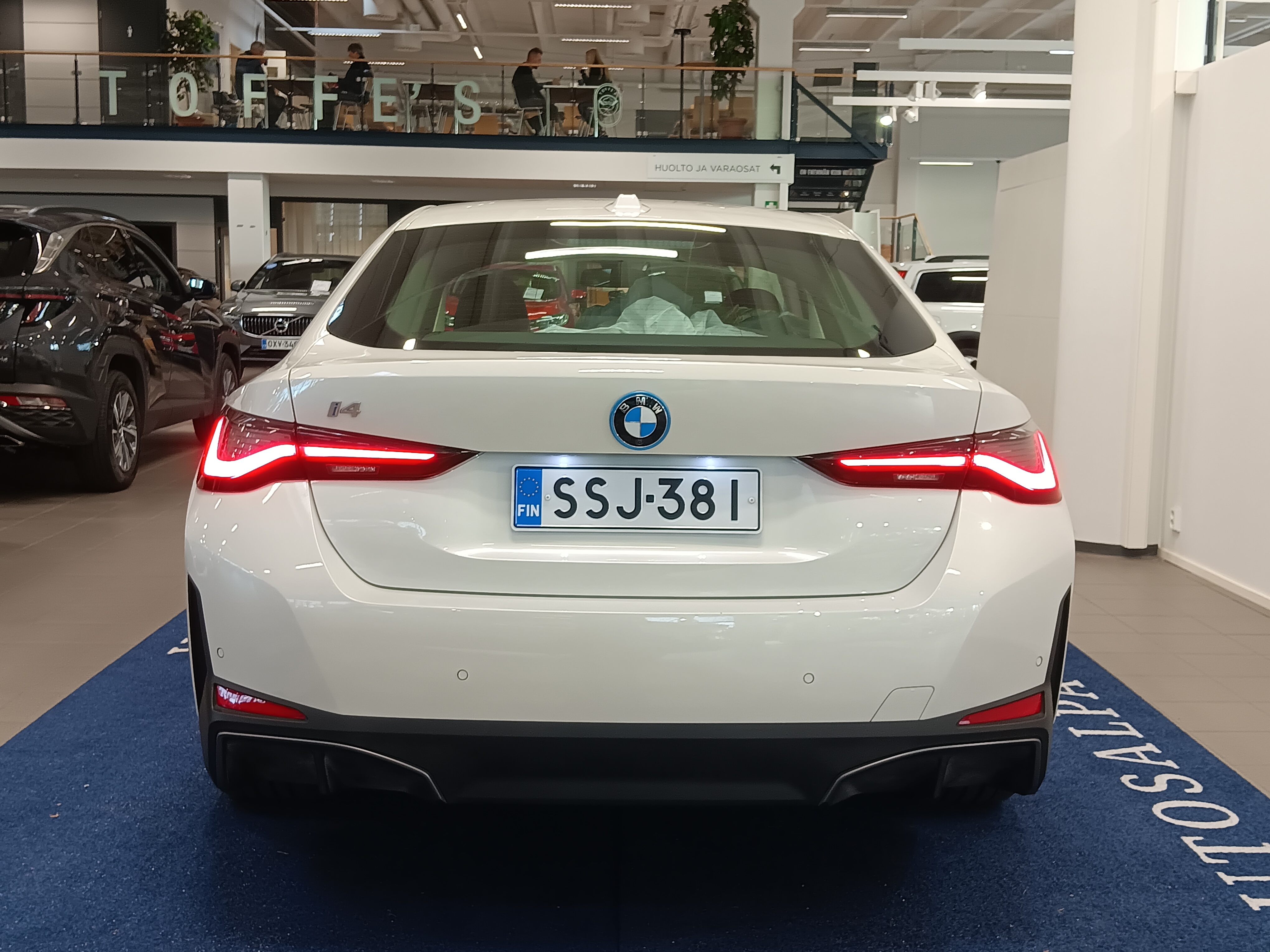 BMW i4 eDrive35 2024, kuva 5/24