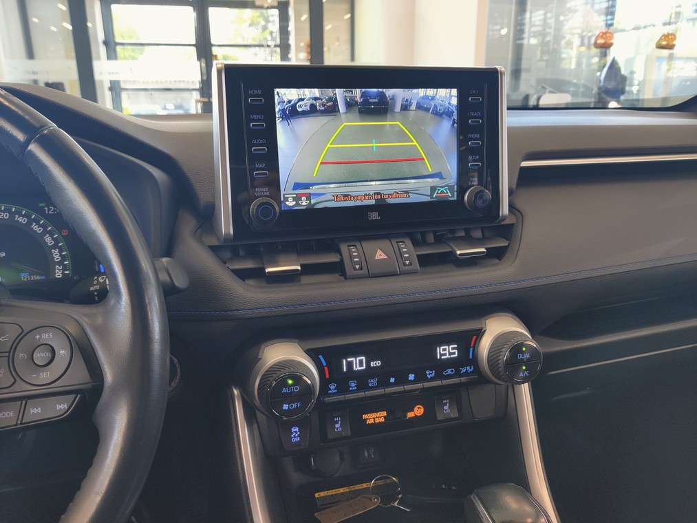 Toyota RAV4 2,5 HYBRID STYLE