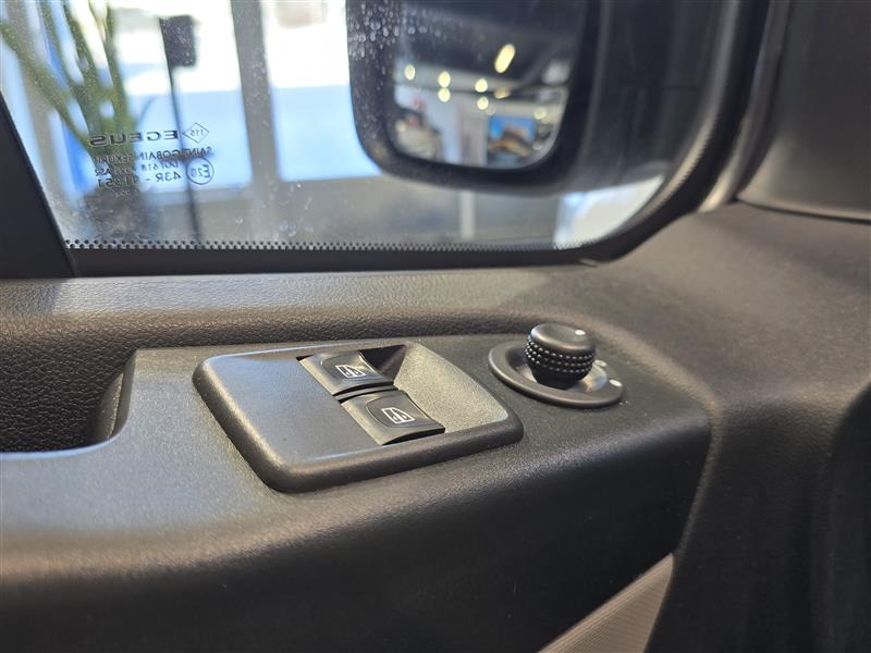 Renault TRAFIC DCI 125 TWINTURBO L2H1 6,0 M3 NAVI EDITION