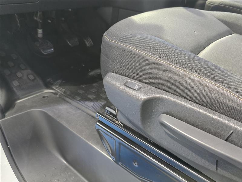 Renault TRAFIC DCI 125 TWINTURBO L2H1 6,0 M3 NAVI EDITION