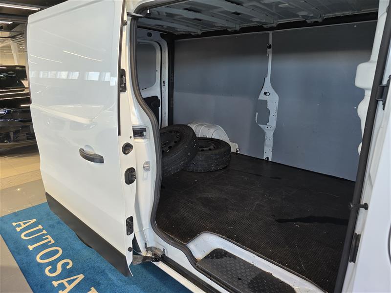 Renault TRAFIC DCI 125 TWINTURBO L2H1 6,0 M3 NAVI EDITION
