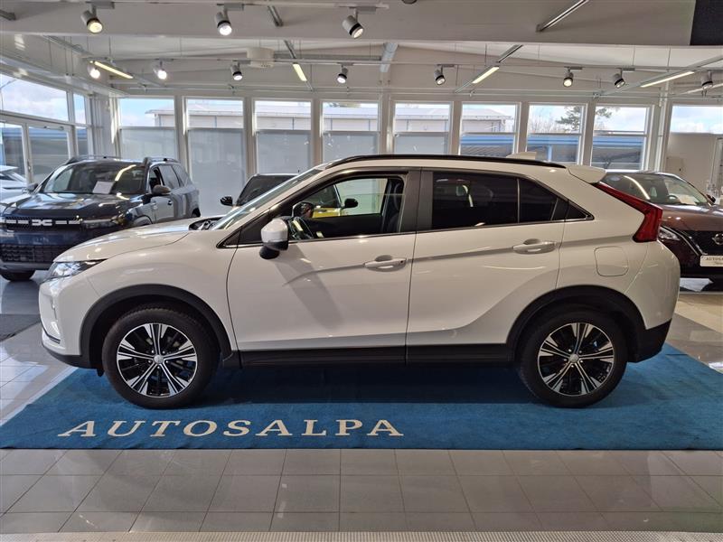 Mitsubishi ECLIPSE CROSS 1.5 MIVEC INFORM MT 2WD