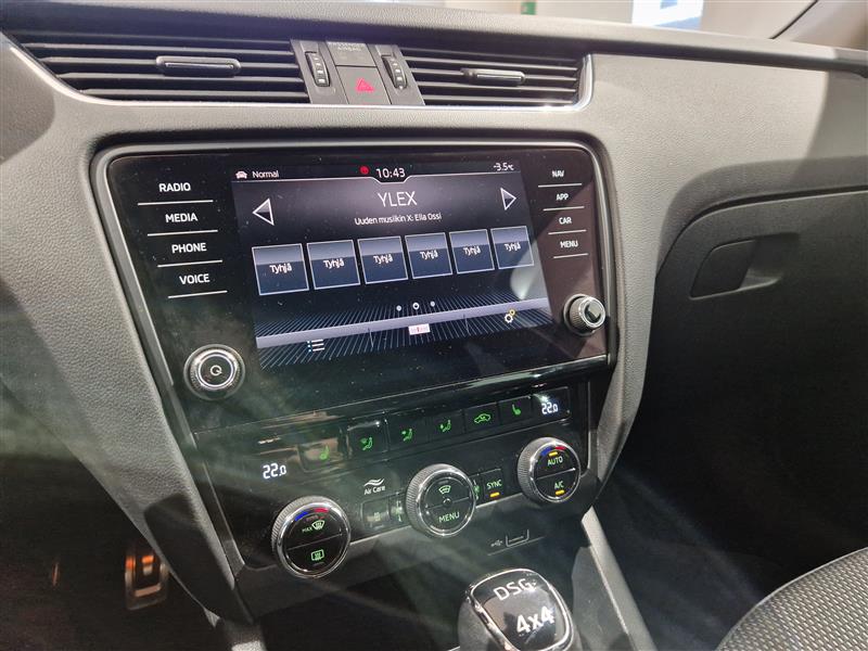 Skoda OCTAVIA COMBI 2,0 TDI 184 4X4 SCOUT DSG AUTOM.