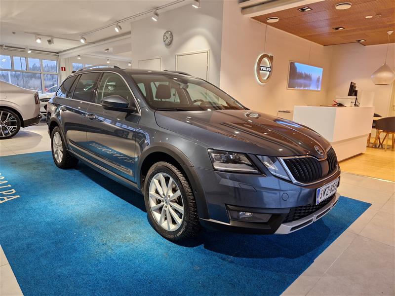 Skoda OCTAVIA COMBI 2,0 TDI 184 4X4 SCOUT DSG AUTOM.