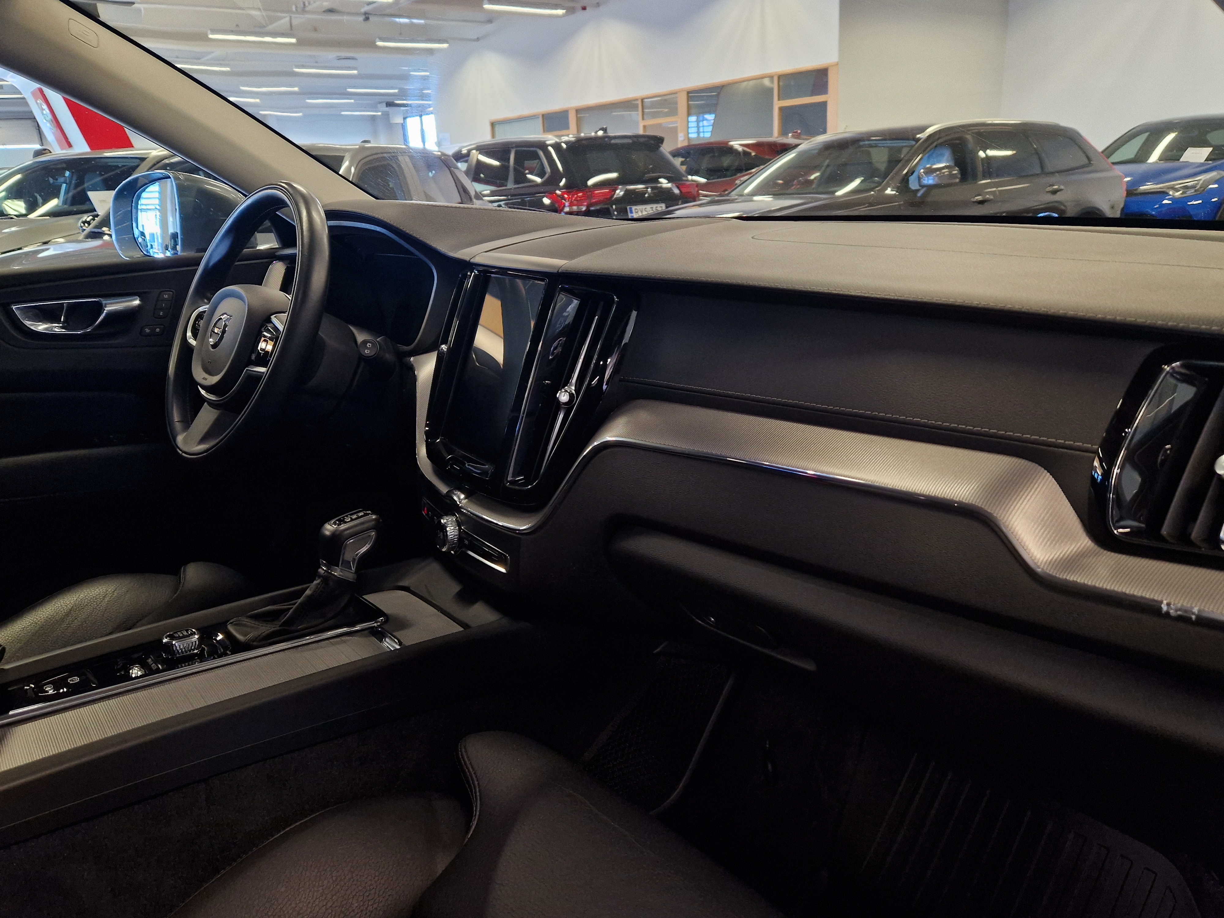 Volvo XC60 D4 AWD  INSCRIPTION AUT TAKUU 12KK/20TKM