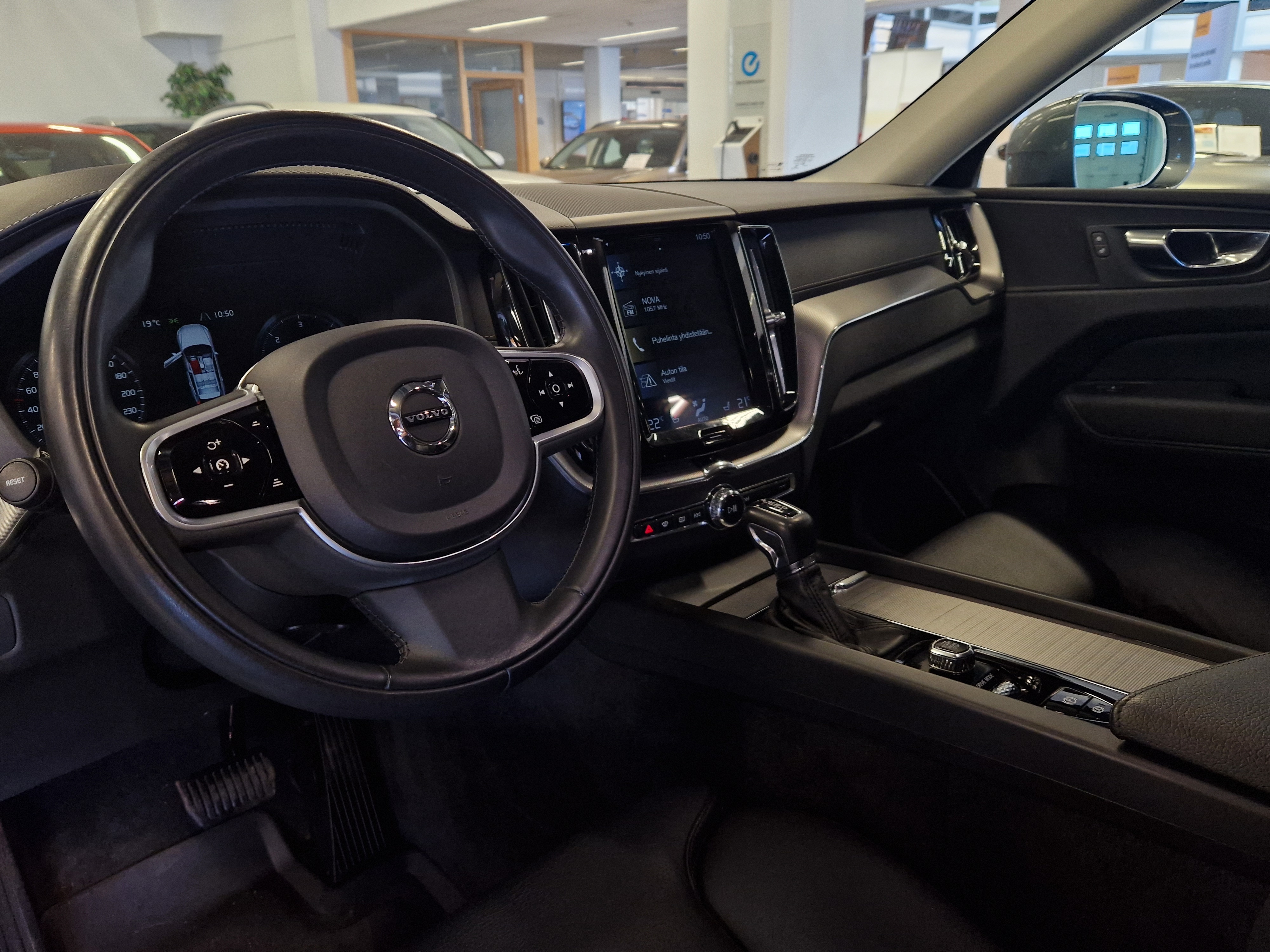 Volvo XC60 D4 AWD  INSCRIPTION AUT TAKUU 12KK/20TKM