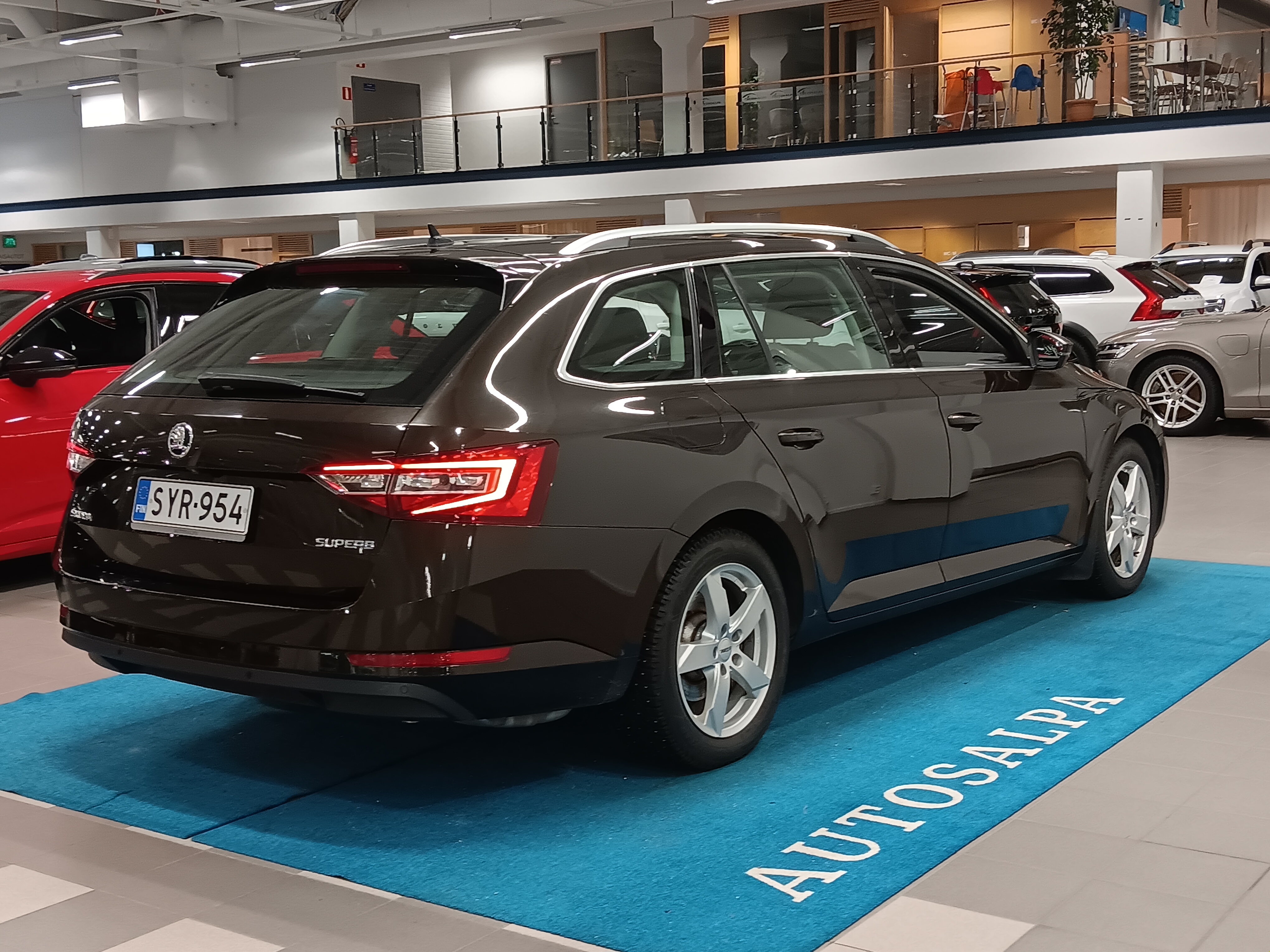 Skoda SUPERB COMBI 1,5 TSI ACT AMBITION BUSINESSLINE DSG AUTOM.