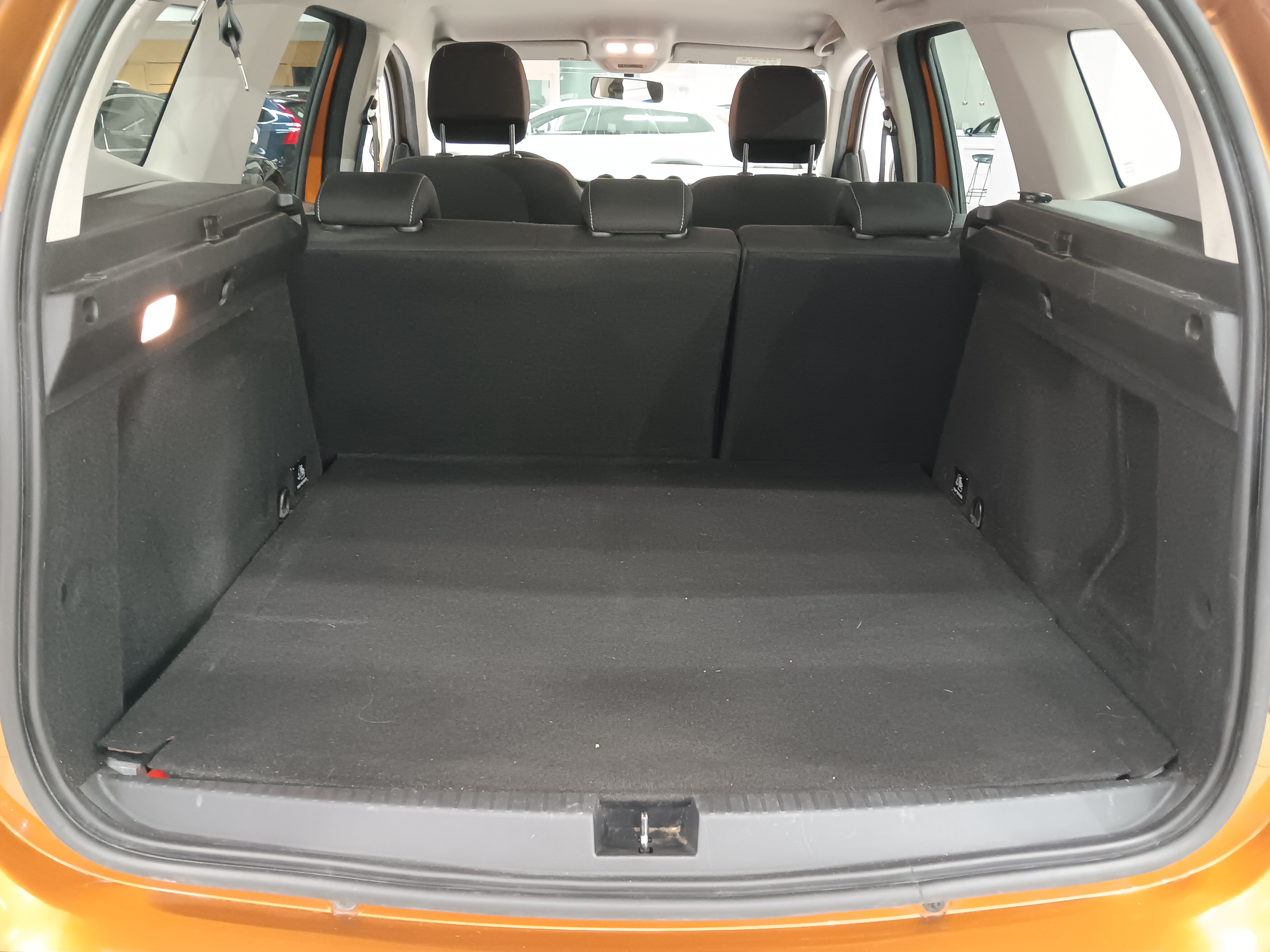 Dacia DUSTER TCE 150 4X4 PRESTIGE TAKUU 12KK/20TKM