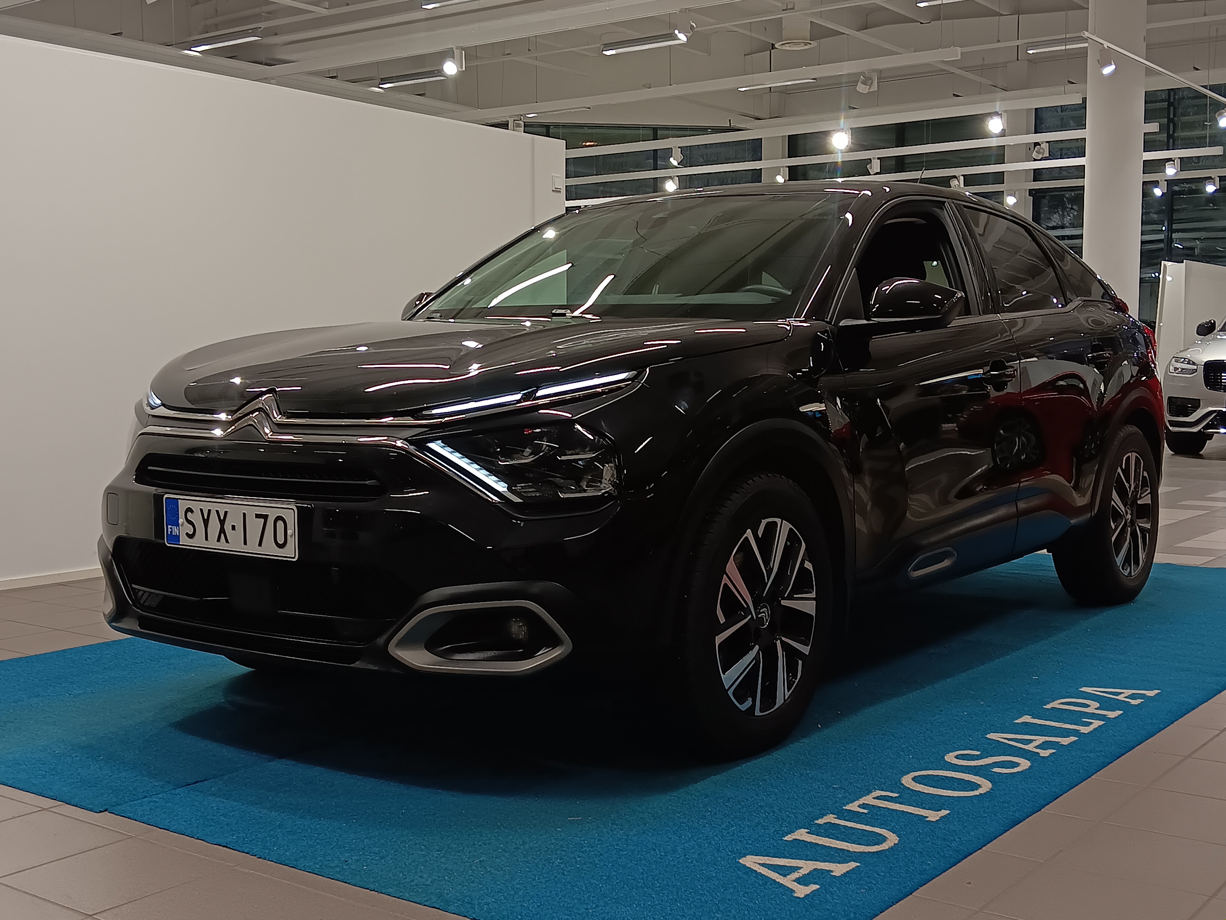 Citroen C4 PURETECH 130 SHINE EAT8 AUTOMAATTI