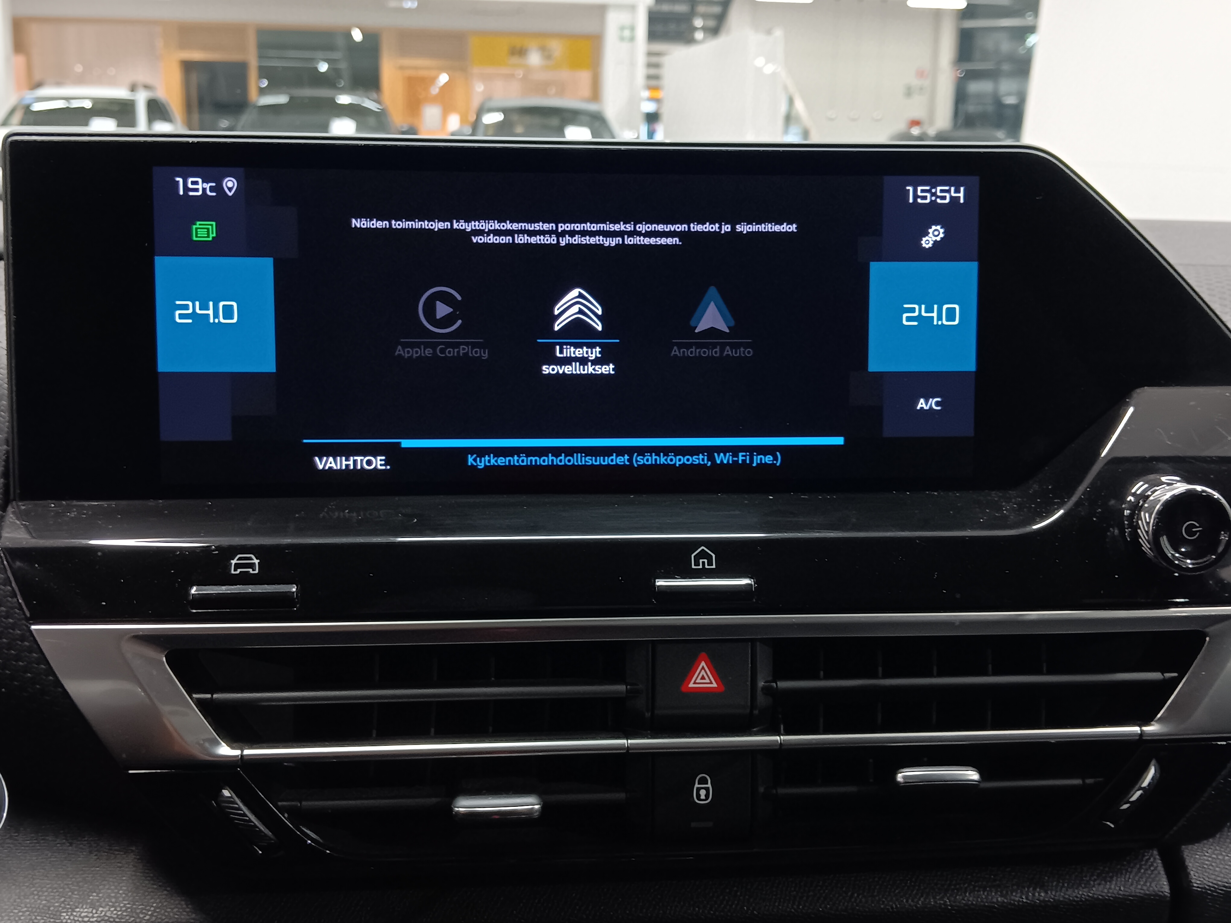 Citroen C4 PURETECH 130 SHINE EAT8 AUTOMAATTI