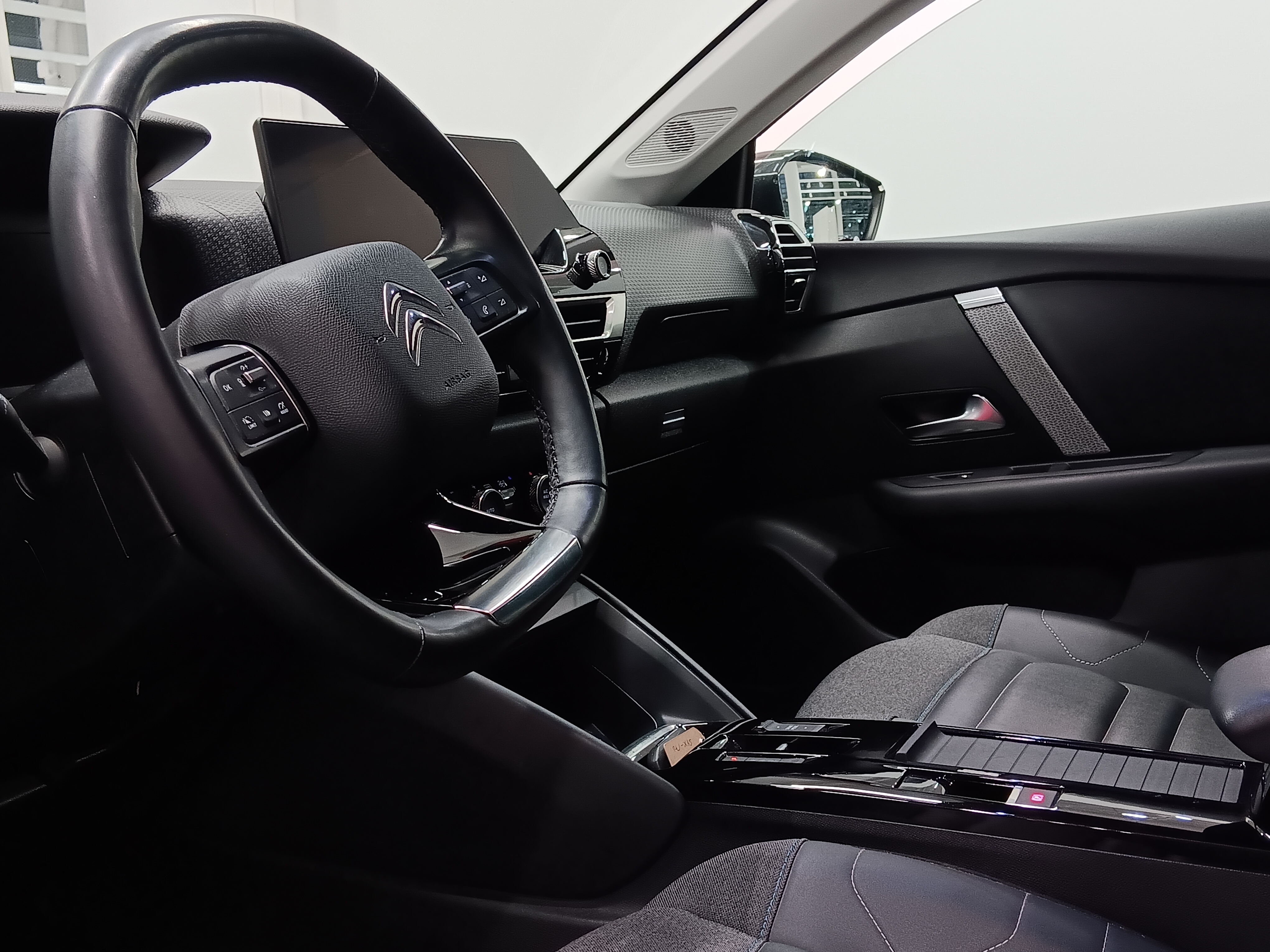 Citroen C4 PURETECH 130 SHINE EAT8 AUTOMAATTI