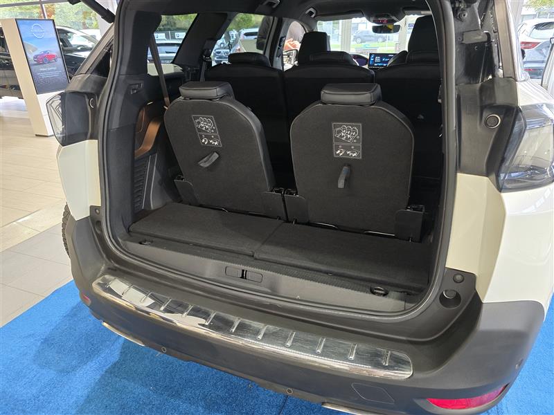 Peugeot 5008 GT BLUEHDI 130 EAT8-AUTOMAATTI