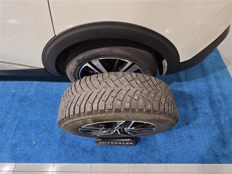 Peugeot 5008 GT BLUEHDI 130 EAT8-AUTOMAATTI