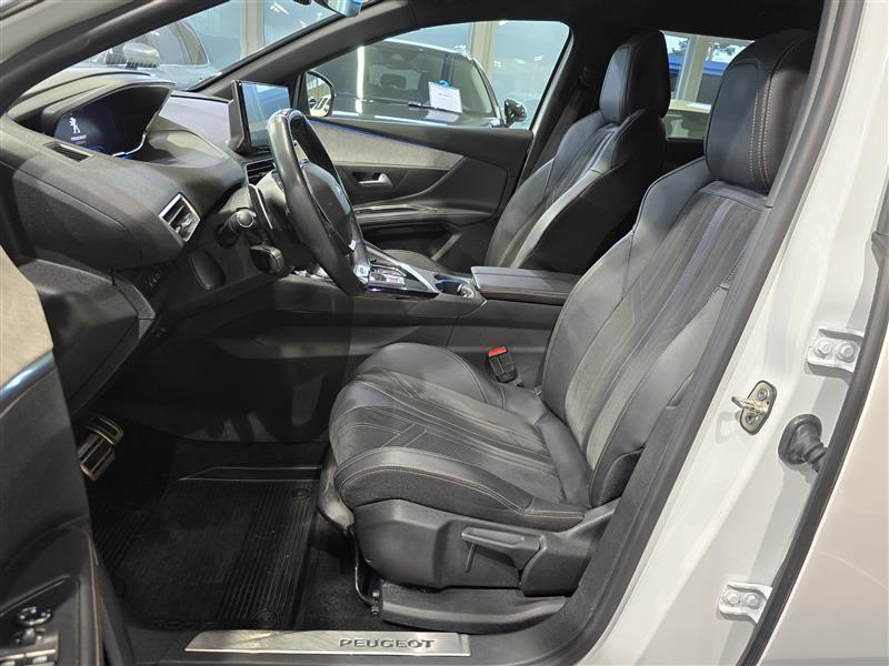 Peugeot 5008 GT BLUEHDI 130 EAT8-AUTOMAATTI