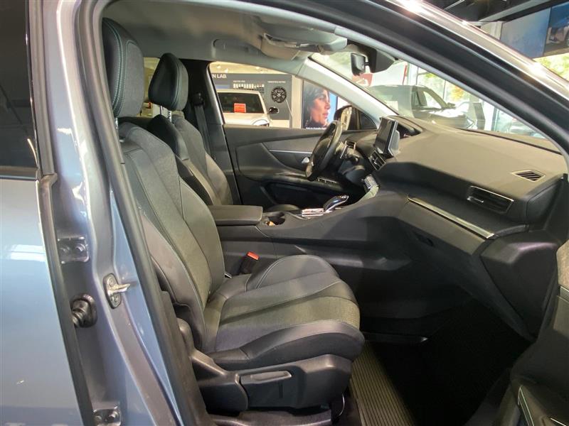 Peugeot 3008 2021, photo 7/17