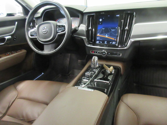 Volvo V90 T8 AWD BUSINESS AUT