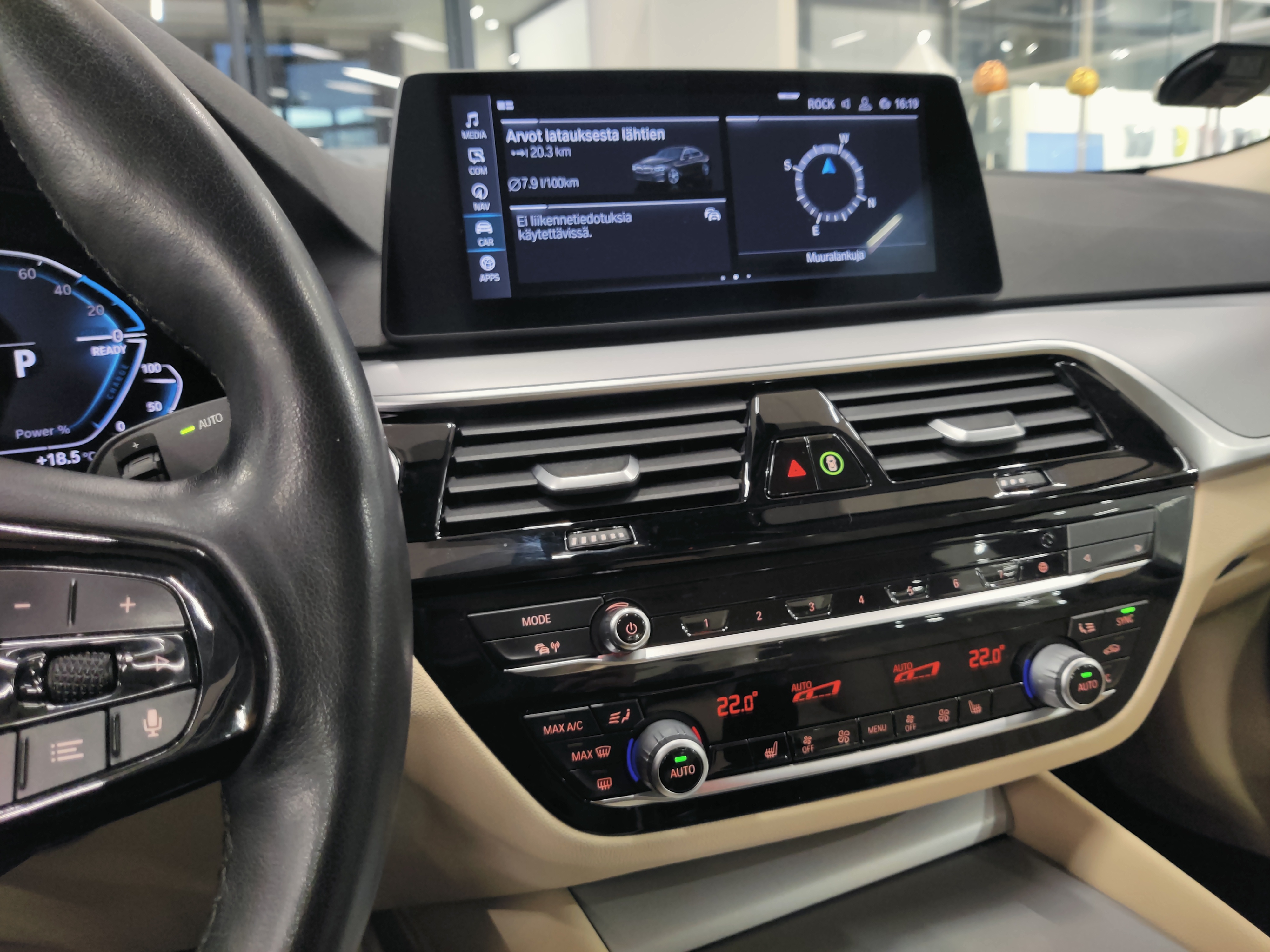 Bmw 530 G30 SEDAN 530E XDRIVE A CHARGED ED TAKUU 24KK/40TK