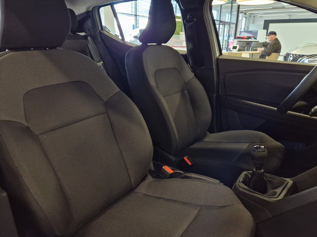 Dacia SANDERO TCE 90 ESSENTIAL