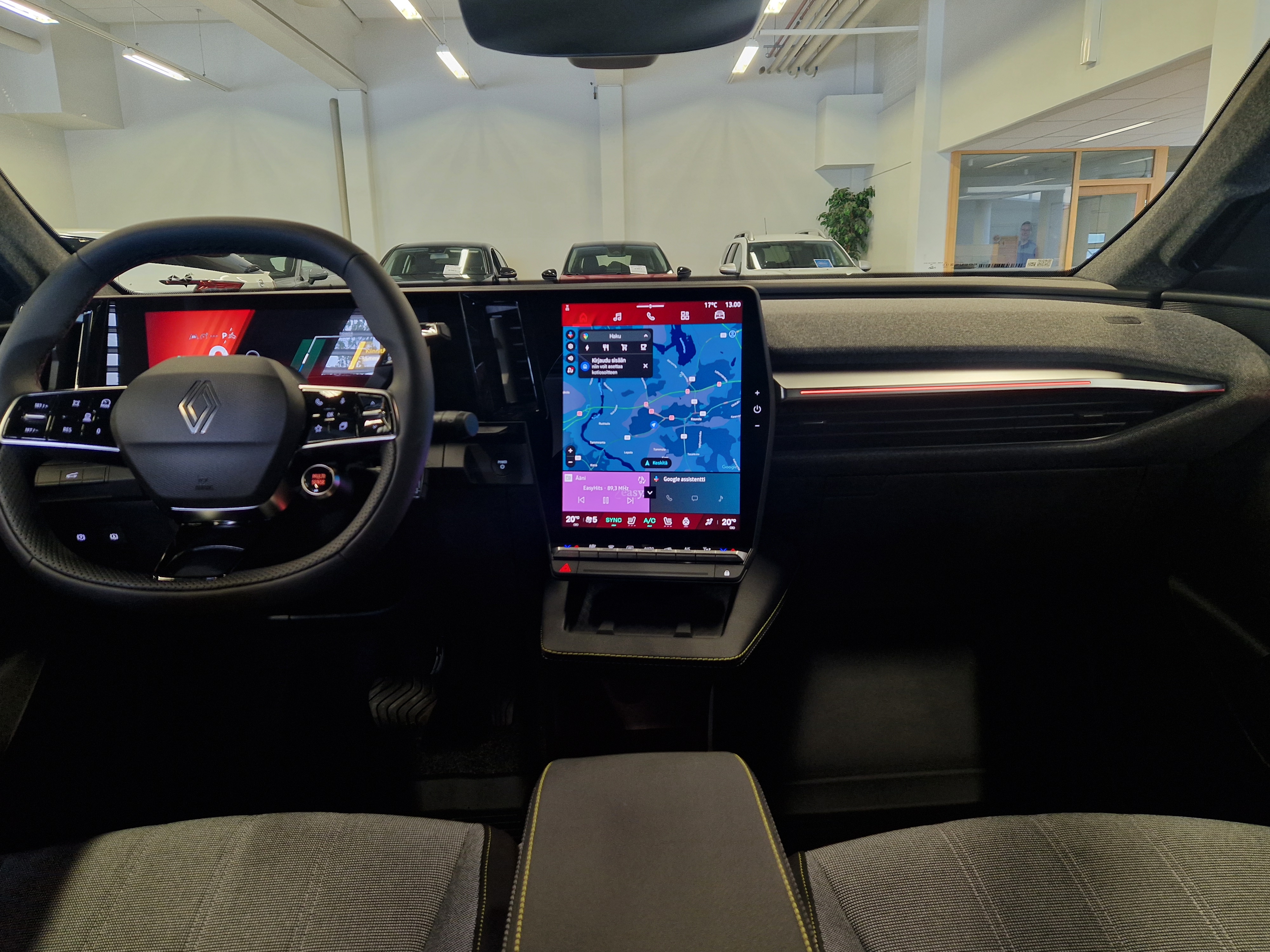 Renault SCENIC E-TECH ELECTRIC 220HV LONG RANGE TECHNO EDITION