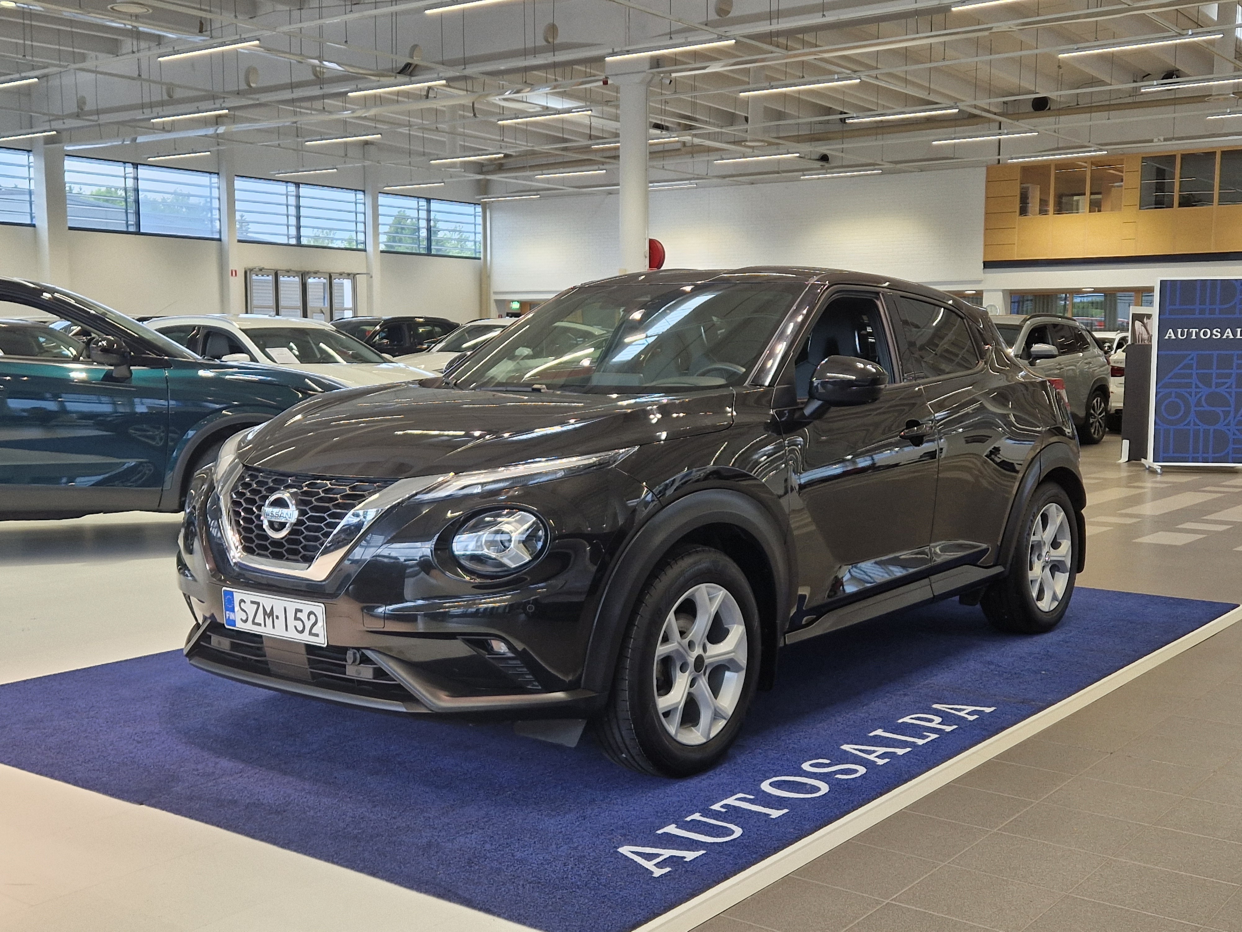 Nissan JUKE DIG-T 117HP 7DCT TEKNA 17\" + NAVI