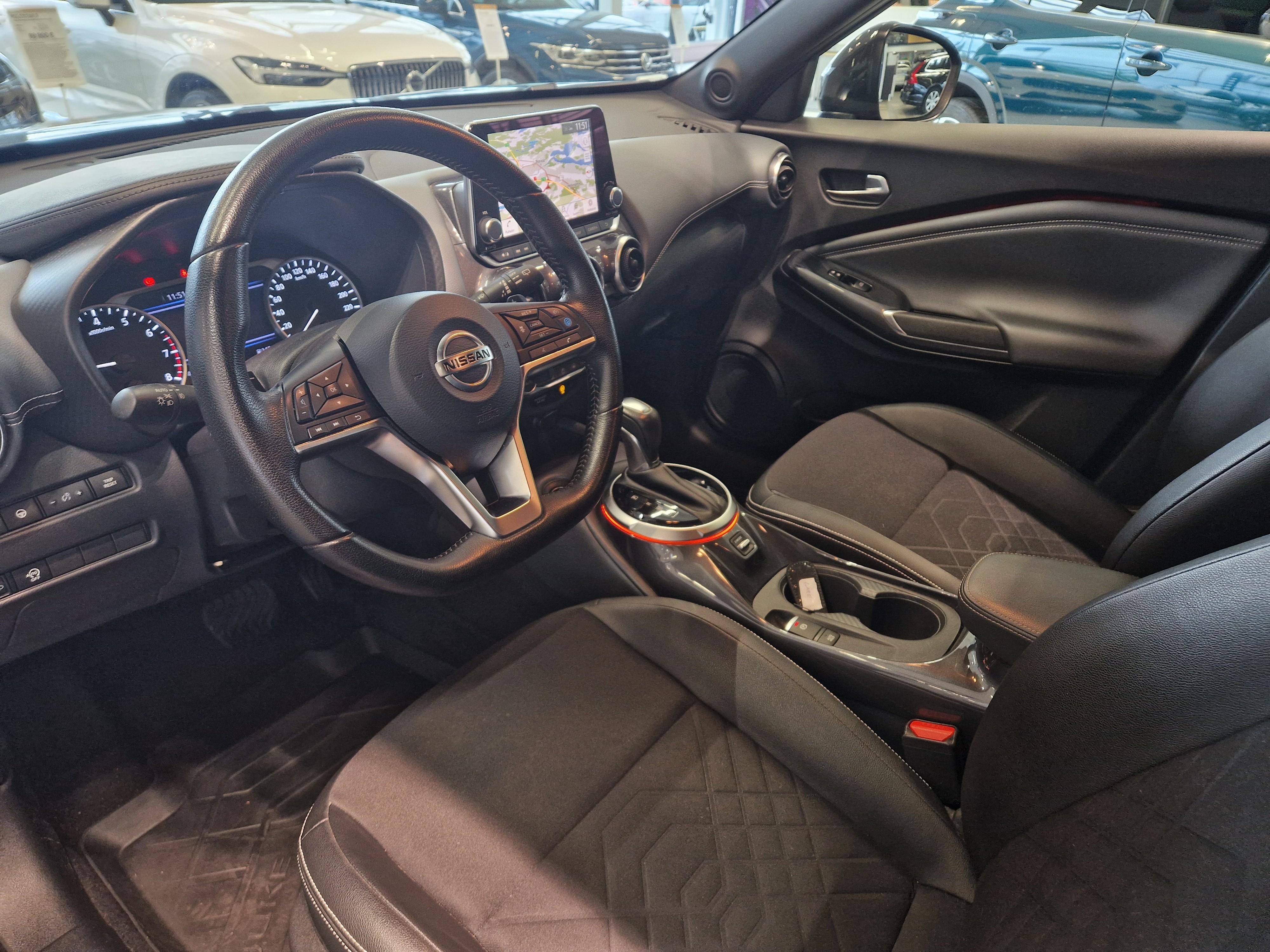 Nissan JUKE DIG-T 117HP 7DCT TEKNA 17\" + NAVI