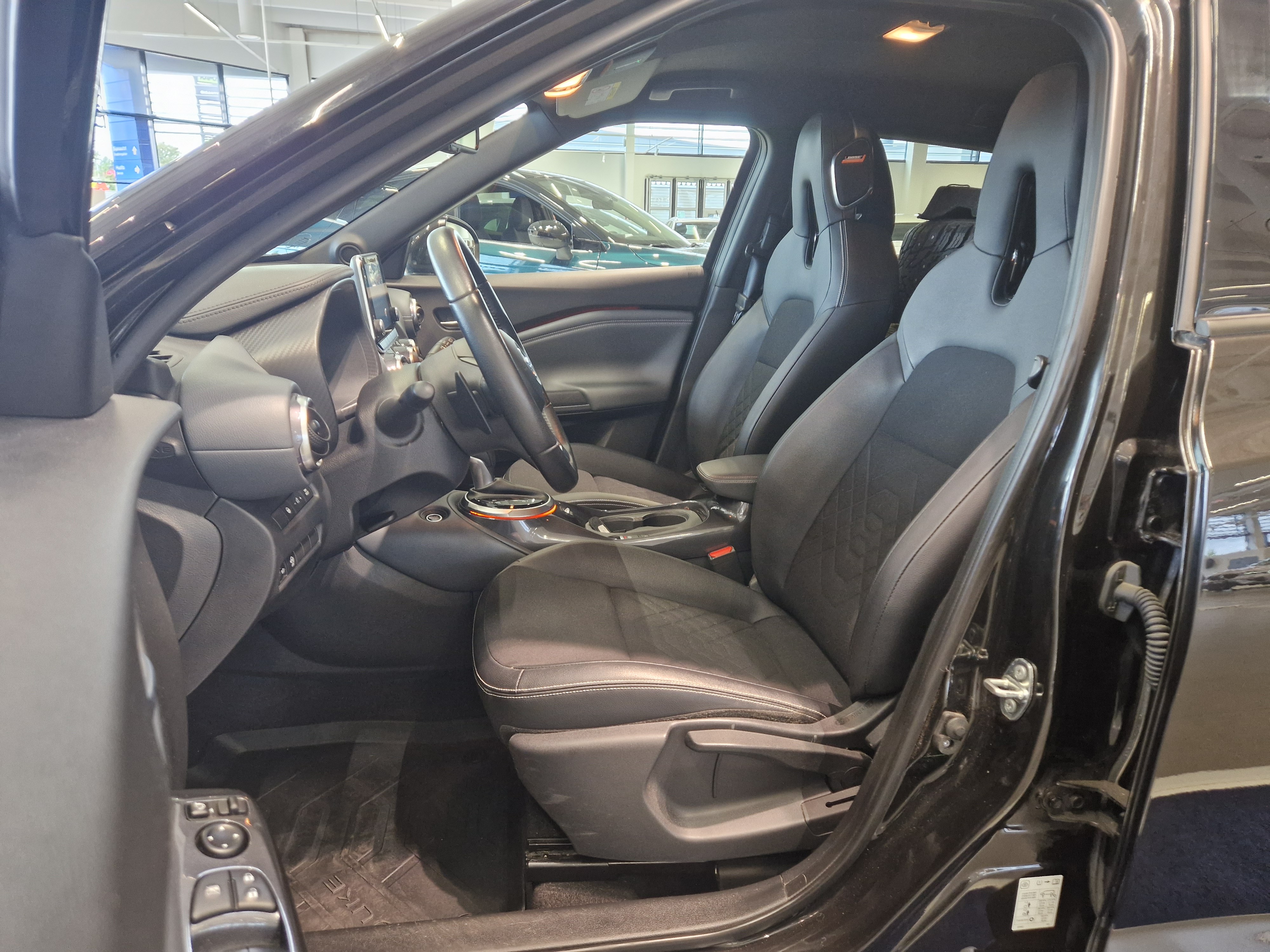 Nissan JUKE DIG-T 117HP 7DCT TEKNA 17\" + NAVI