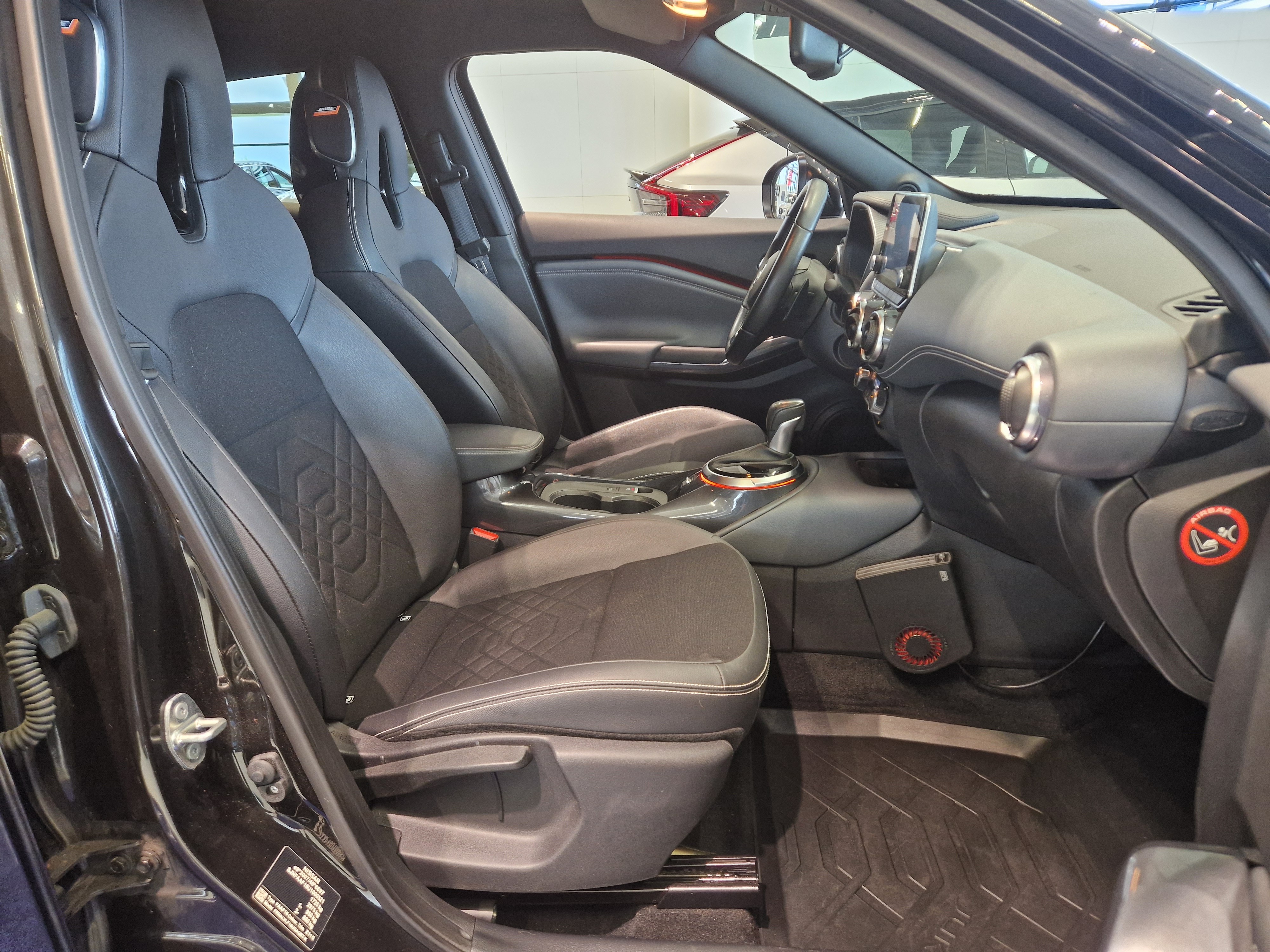 Nissan JUKE DIG-T 117HP 7DCT TEKNA 17\" + NAVI