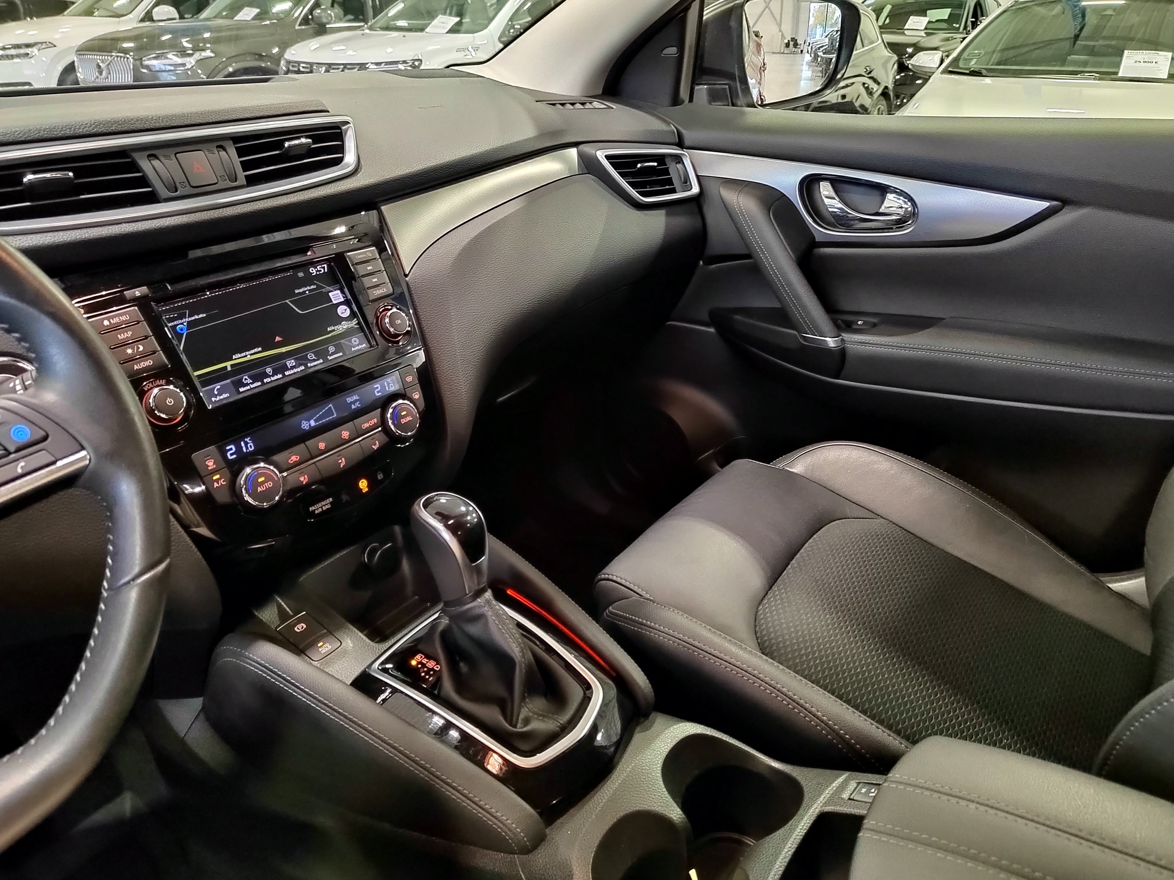 Nissan QASHQAI DIG-T 160 TEKNA 2WD DCT MY19 TAKUU 12KK/20TKM