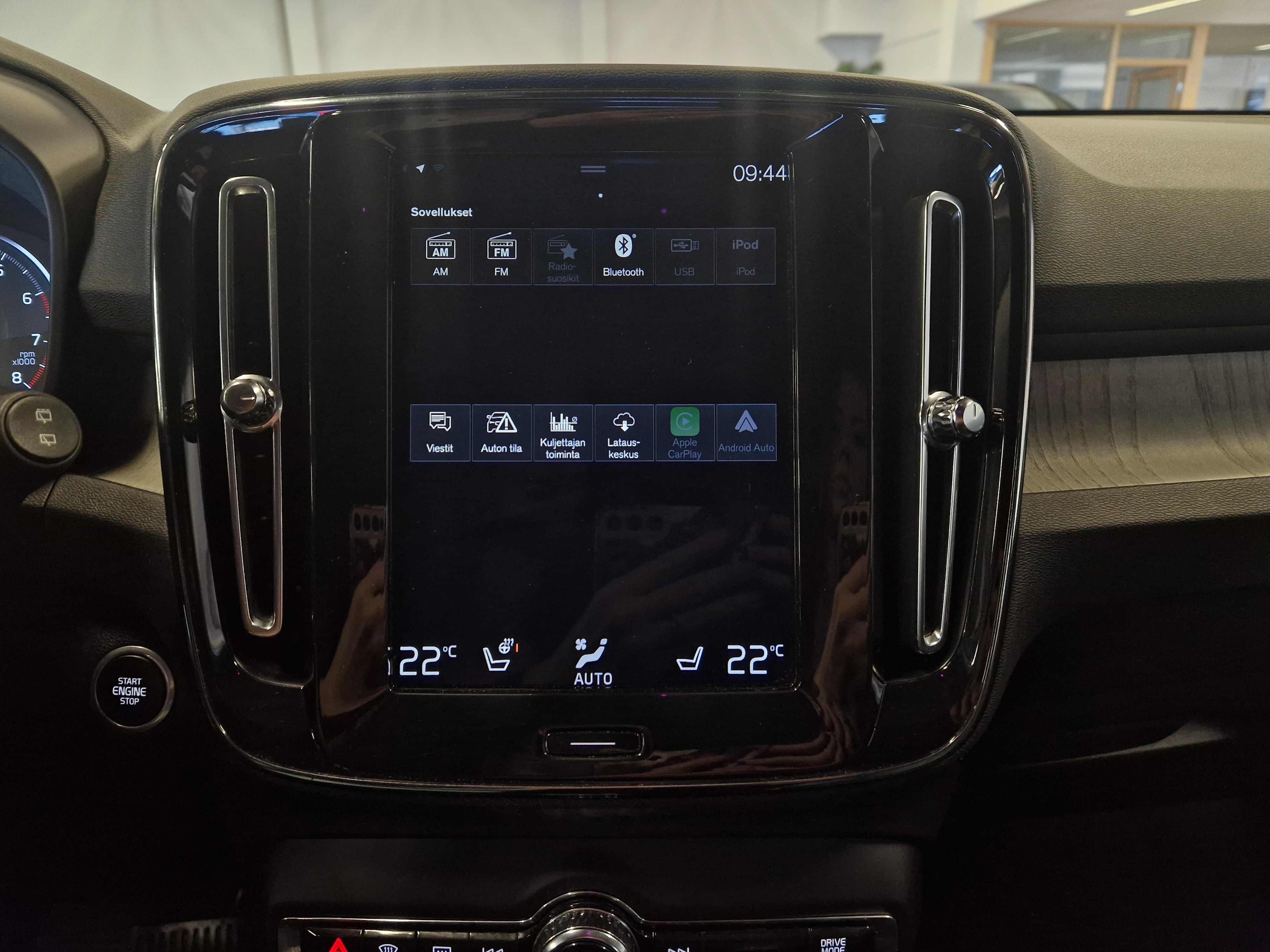 Volvo XC40 T4 AWD INSCRIPTION AUT TAKUU 24KK/40TKM