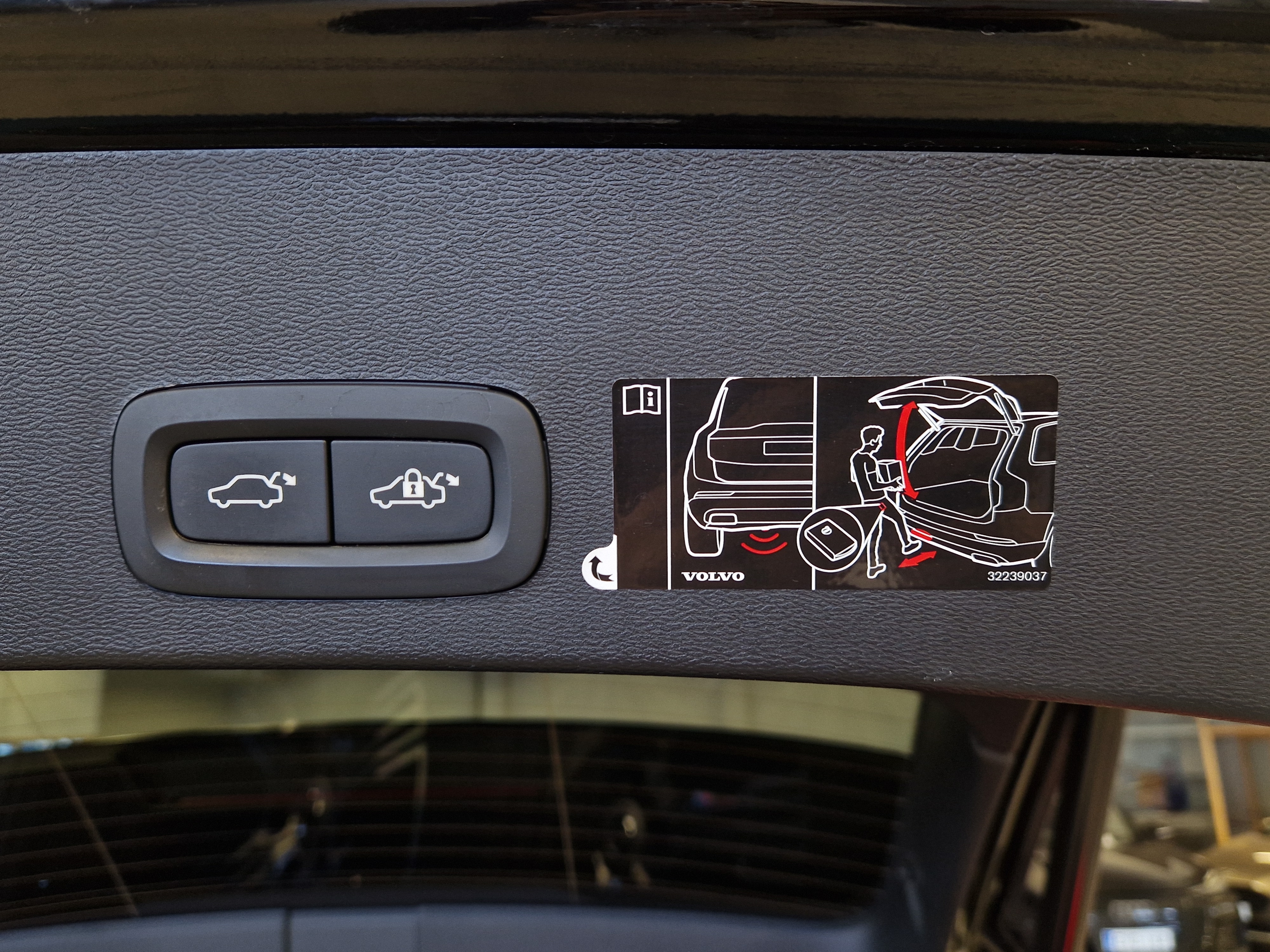 Volvo XC40 T4 AWD INSCRIPTION AUT TAKUU 24KK/40TKM