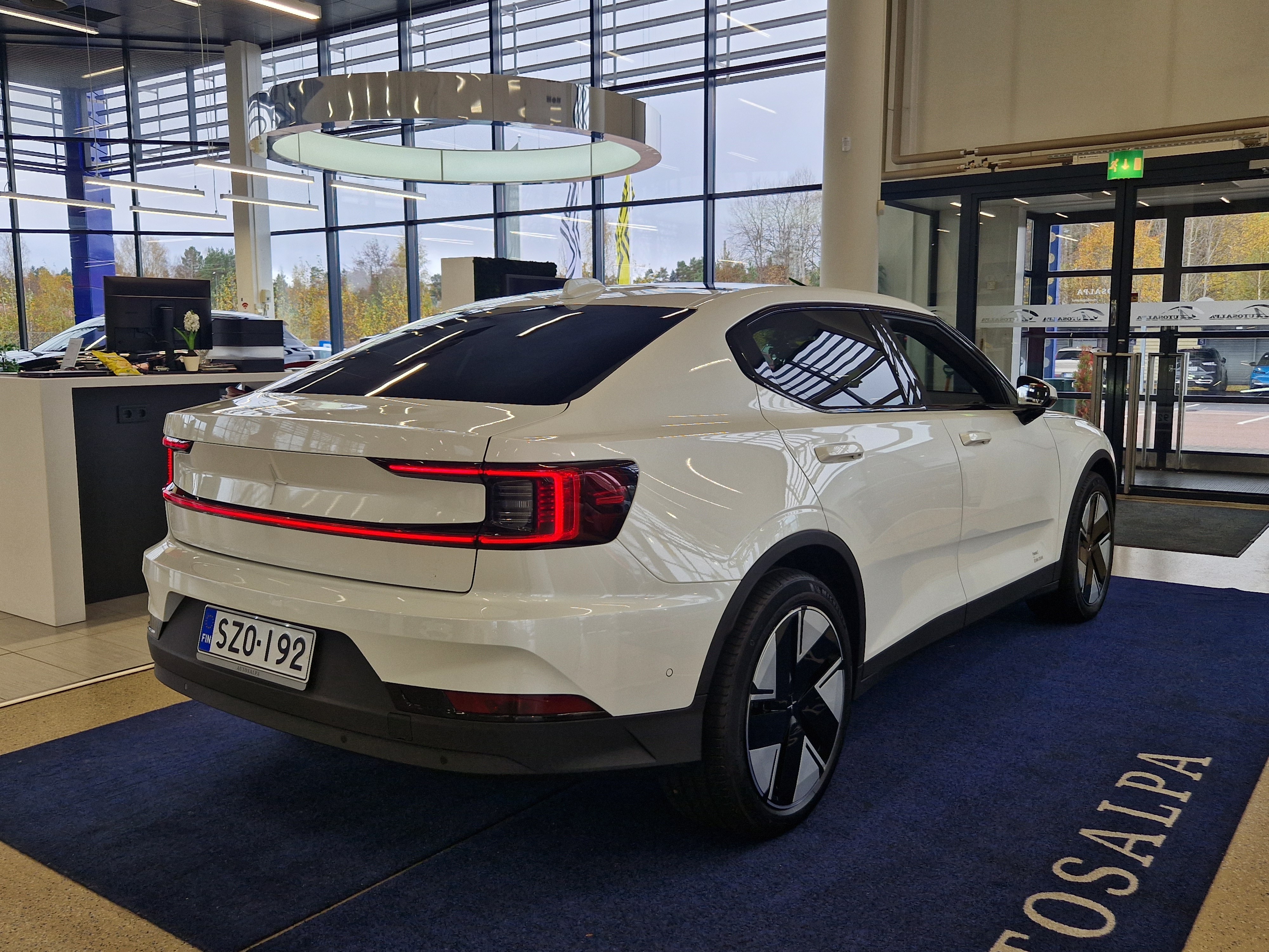 Polestar 2 Long range Dual motor Prime 2026, bild 2/17