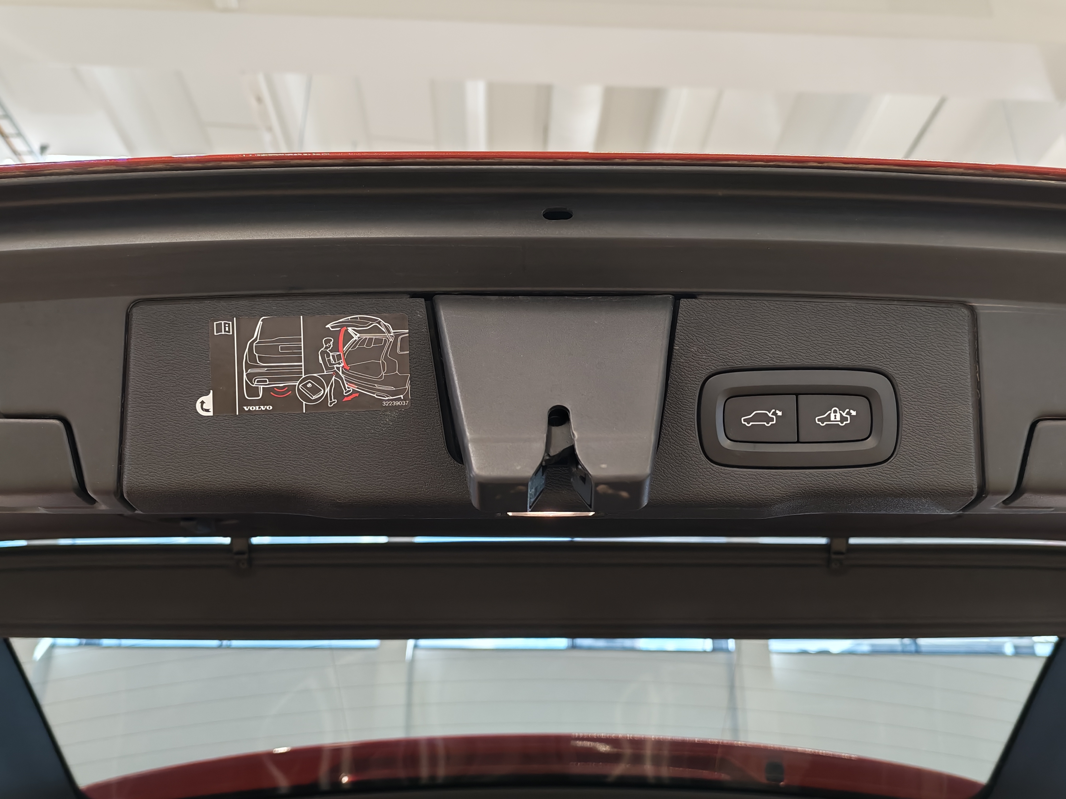 Volvo XC60 T8 TWE AWD INSCRIPTION AUT TAKUU 12KK/20TKM