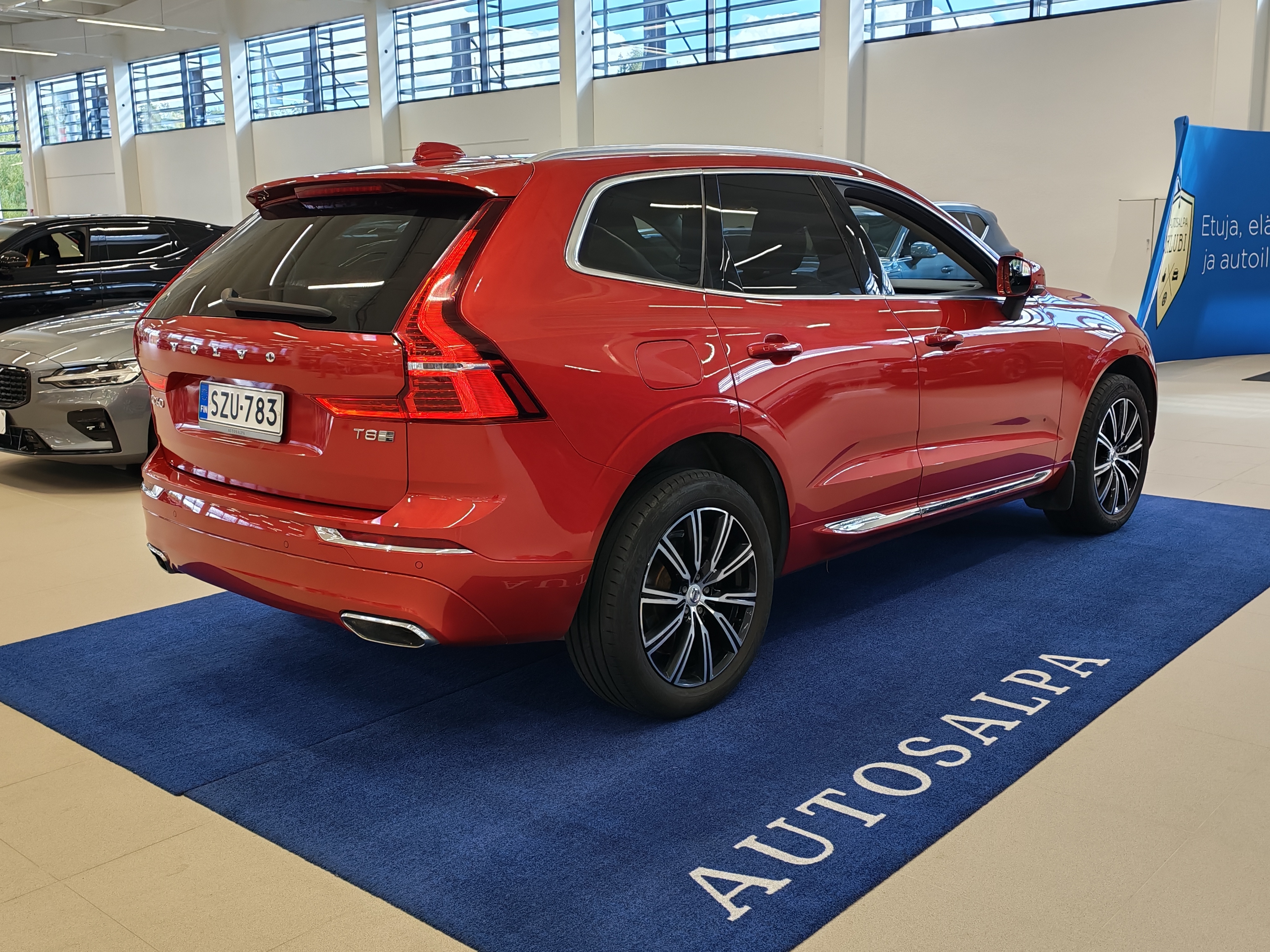 Volvo XC60 T8 TwE AWD Inscription aut 2020, kuva 3/24