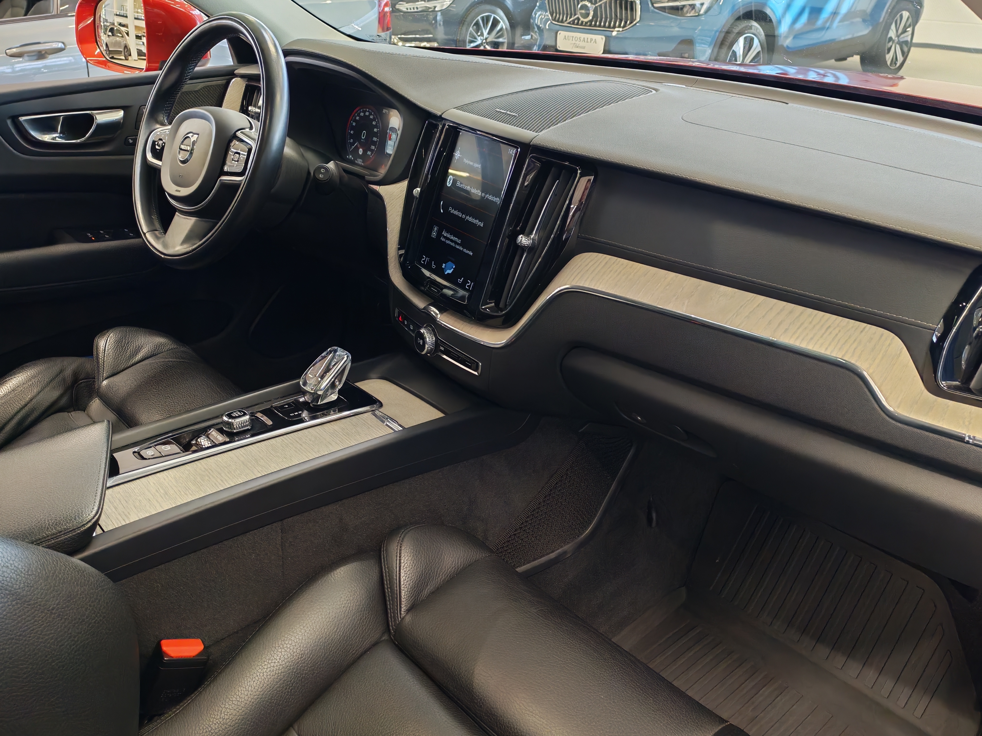 Volvo XC60 T8 TWE AWD INSCRIPTION AUT TAKUU 12KK/20TKM