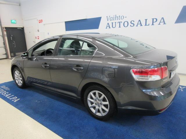 Toyota AVENSIS 1,8 VALVEMATIC SOL EDITION