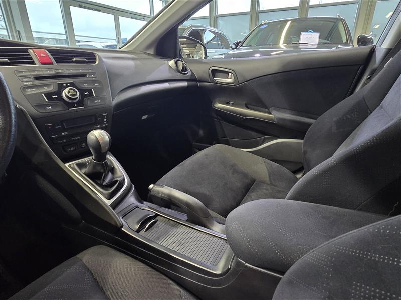 Honda CIVIC 5D 1,8I COMFORT