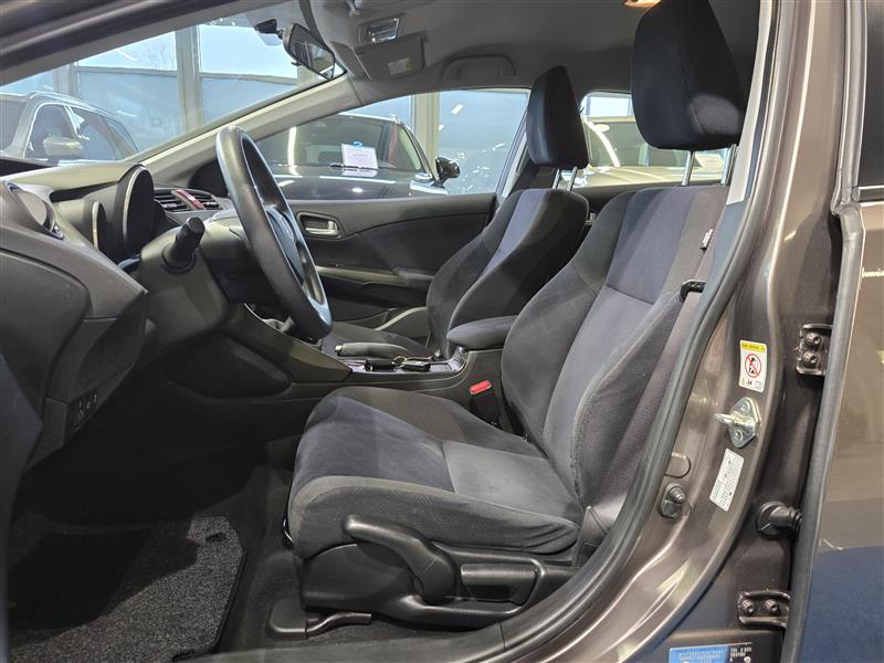 Honda CIVIC 5D 1,8I COMFORT
