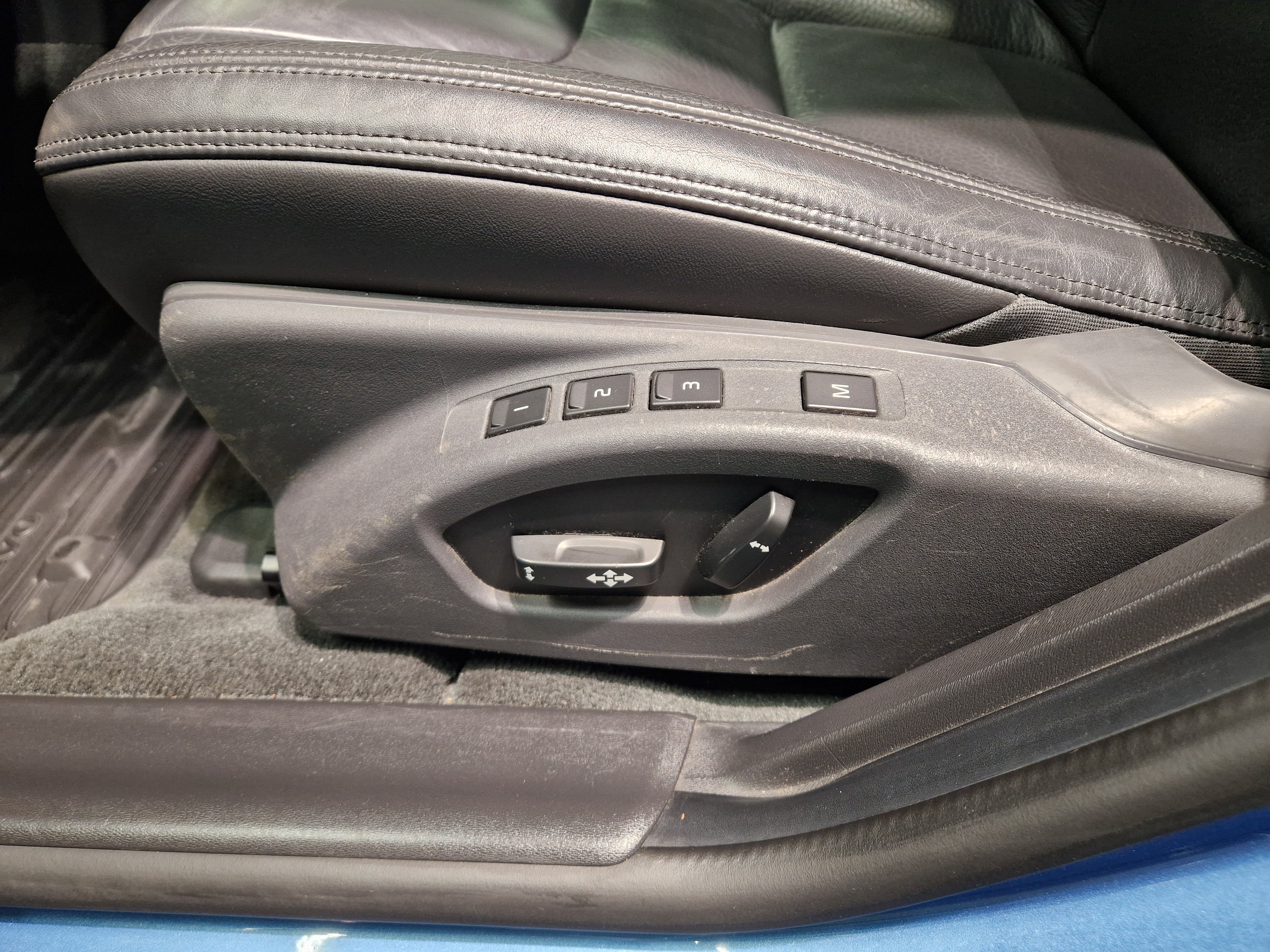 Volvo S60 T3 SUMMUM AUT