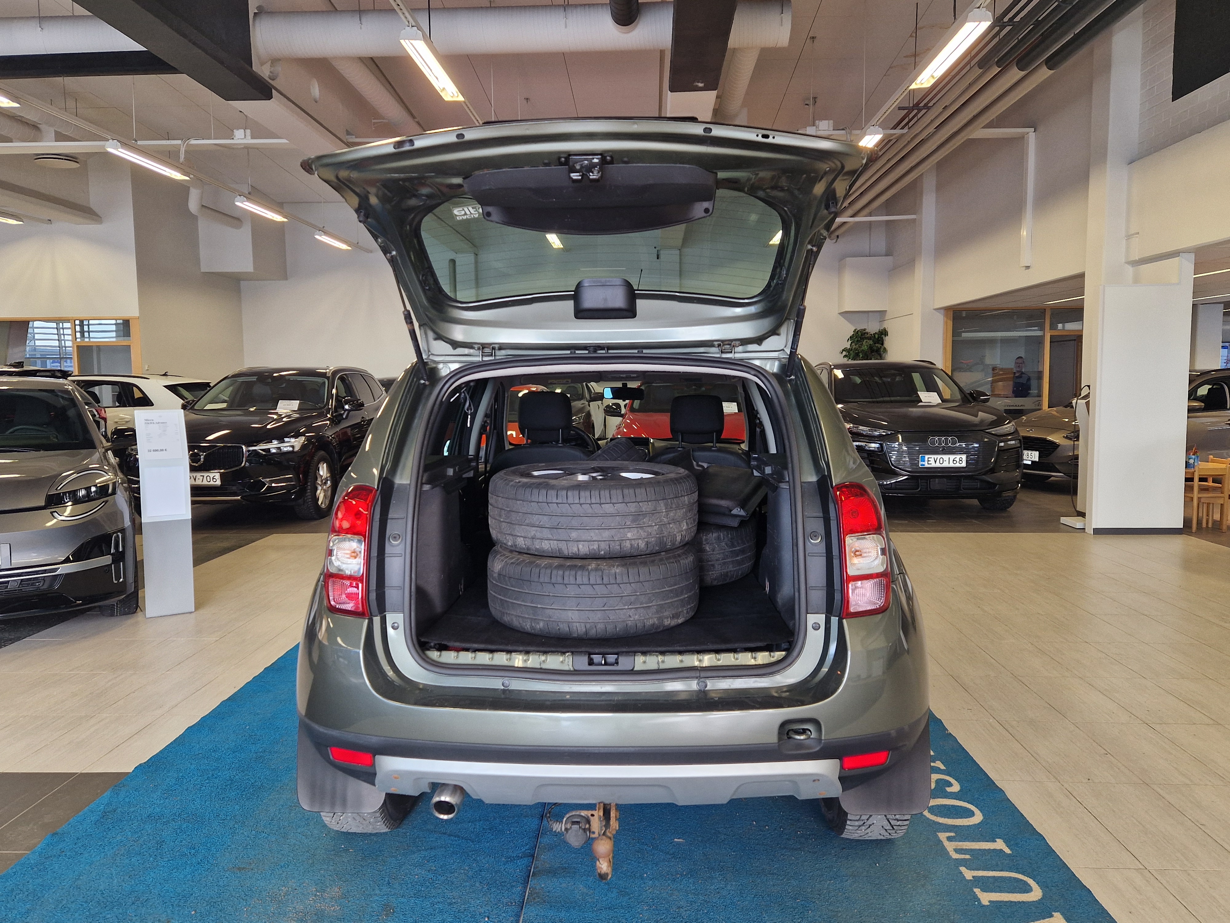 Dacia DUSTER DCI 110 4X4 LAUREATE